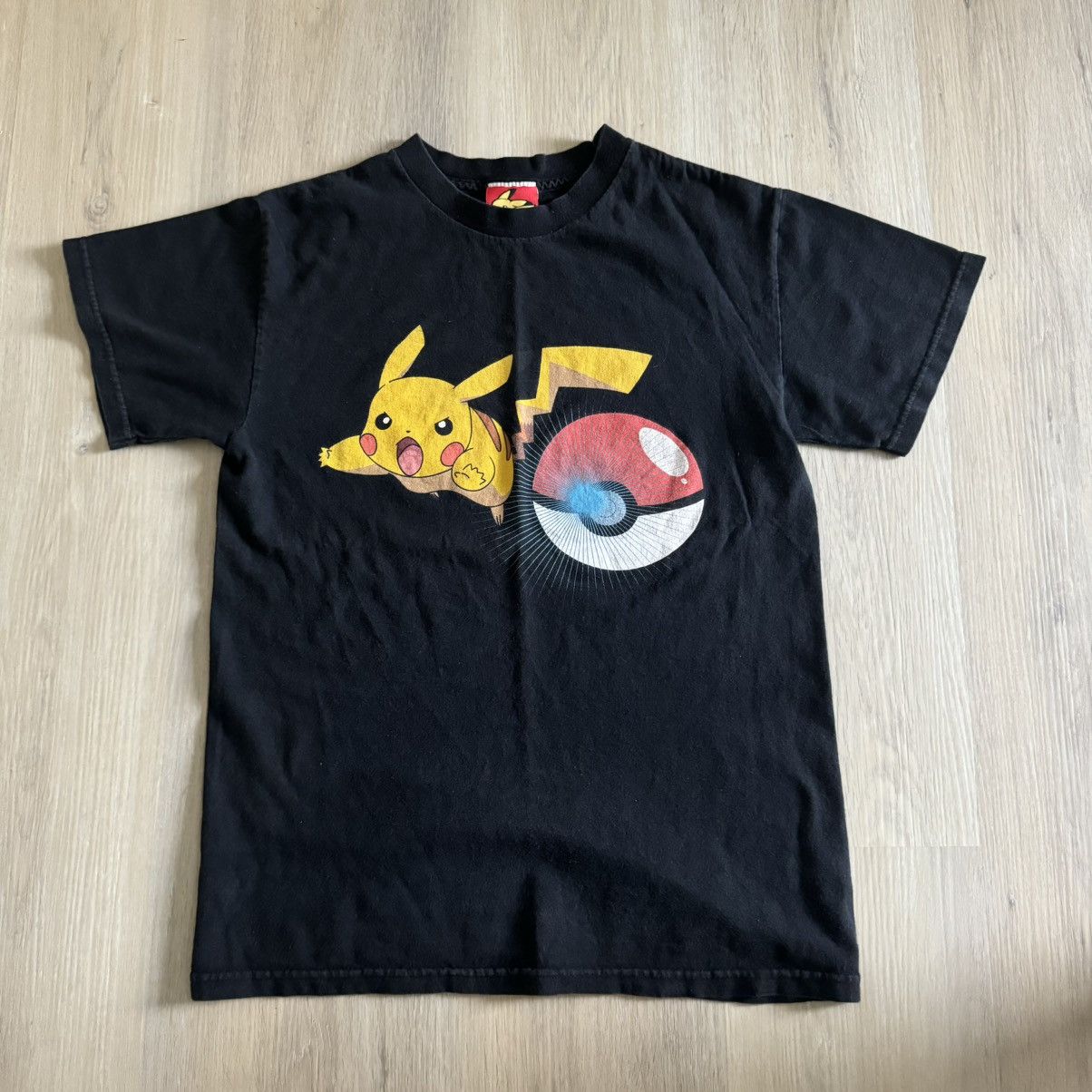 Giant 2007 Pokemon Giant movie t-shirt Size US S / EU 44-46 / 1 - 1 Thumbnail