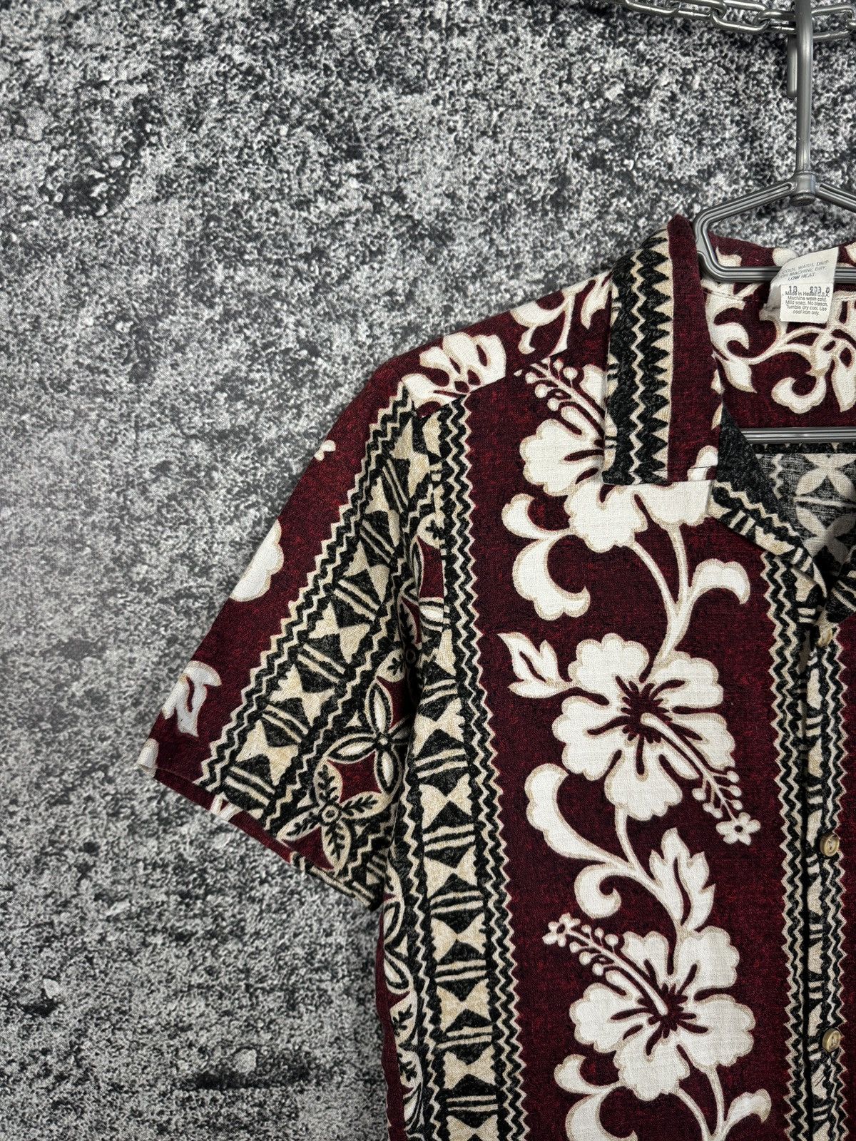 Vintage Hawaiian Short Sleeve Shirt Nui Nalu Made in USA Hawaii Sz S Size US S / EU 44-46 / 1 - 3 Thumbnail