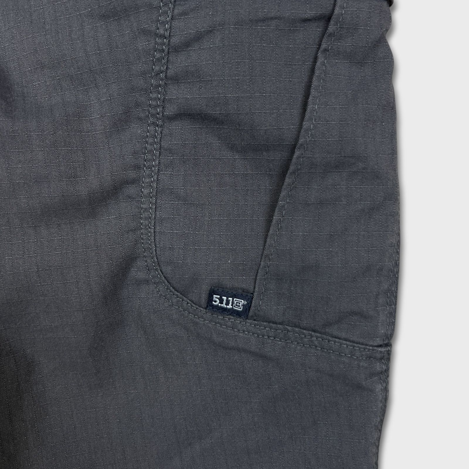 5.11 5.11 Tactical Pants 32x32 Utility Cargo Workwear Trousers Size US 32 / EU 48 - 8 Thumbnail