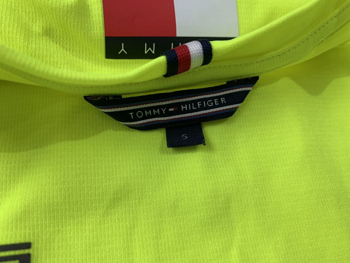 Tommy Hilfiger Mens t shirt Tommy Hilfiger AMG Petronas Formula1 Size S Size US S / EU 44-46 / 1 - 8 Thumbnail