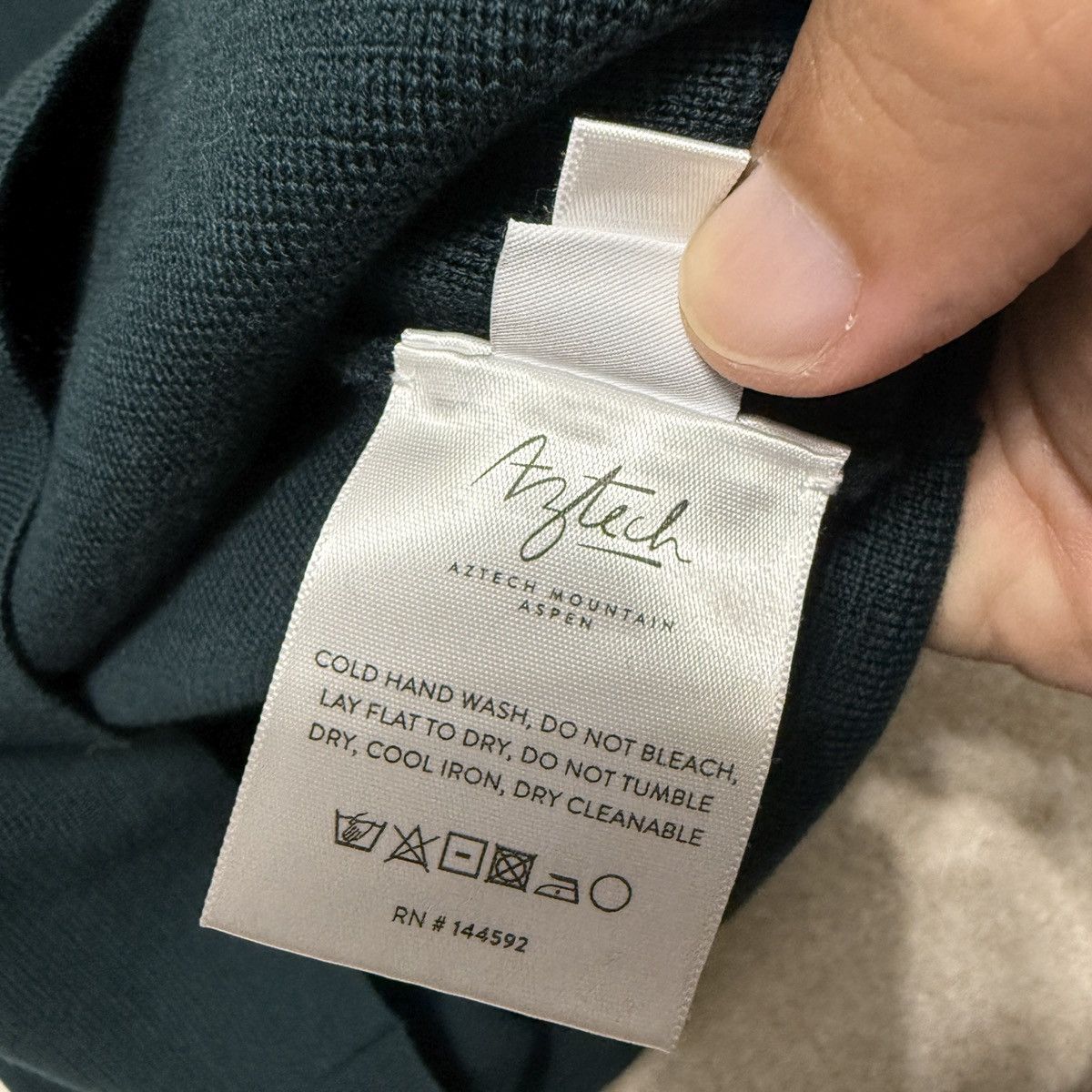 Aztech Mountain Aztech Mountain Wool Color-Block Sweater Forest Green *FLAW* Size US S / EU 44-46 / 1 - 14 Thumbnail