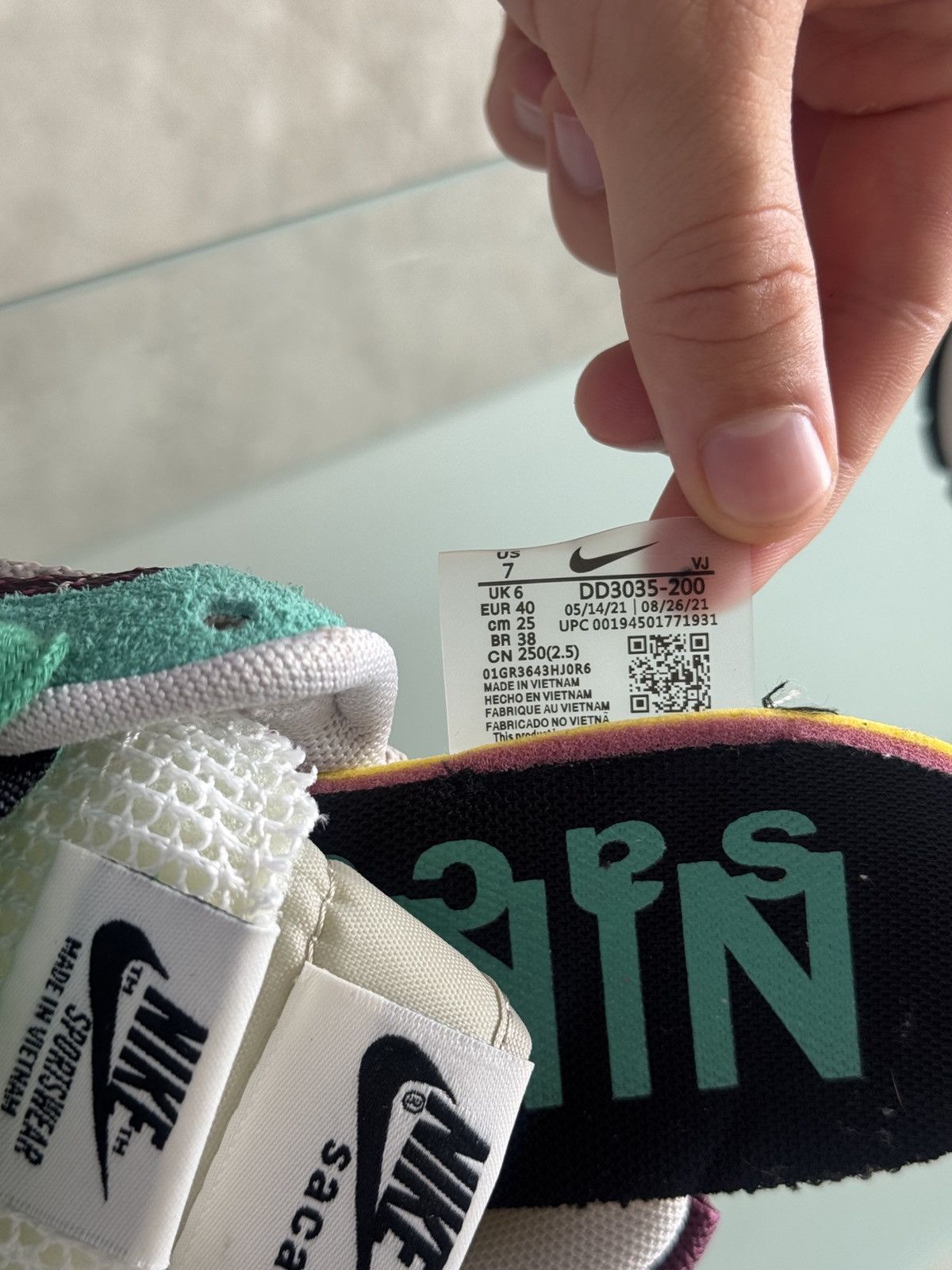 Nike × Sacai Nike x Sacai Vaporwaffle Sneakers Size US 7 / EU 40 - 9 Thumbnail