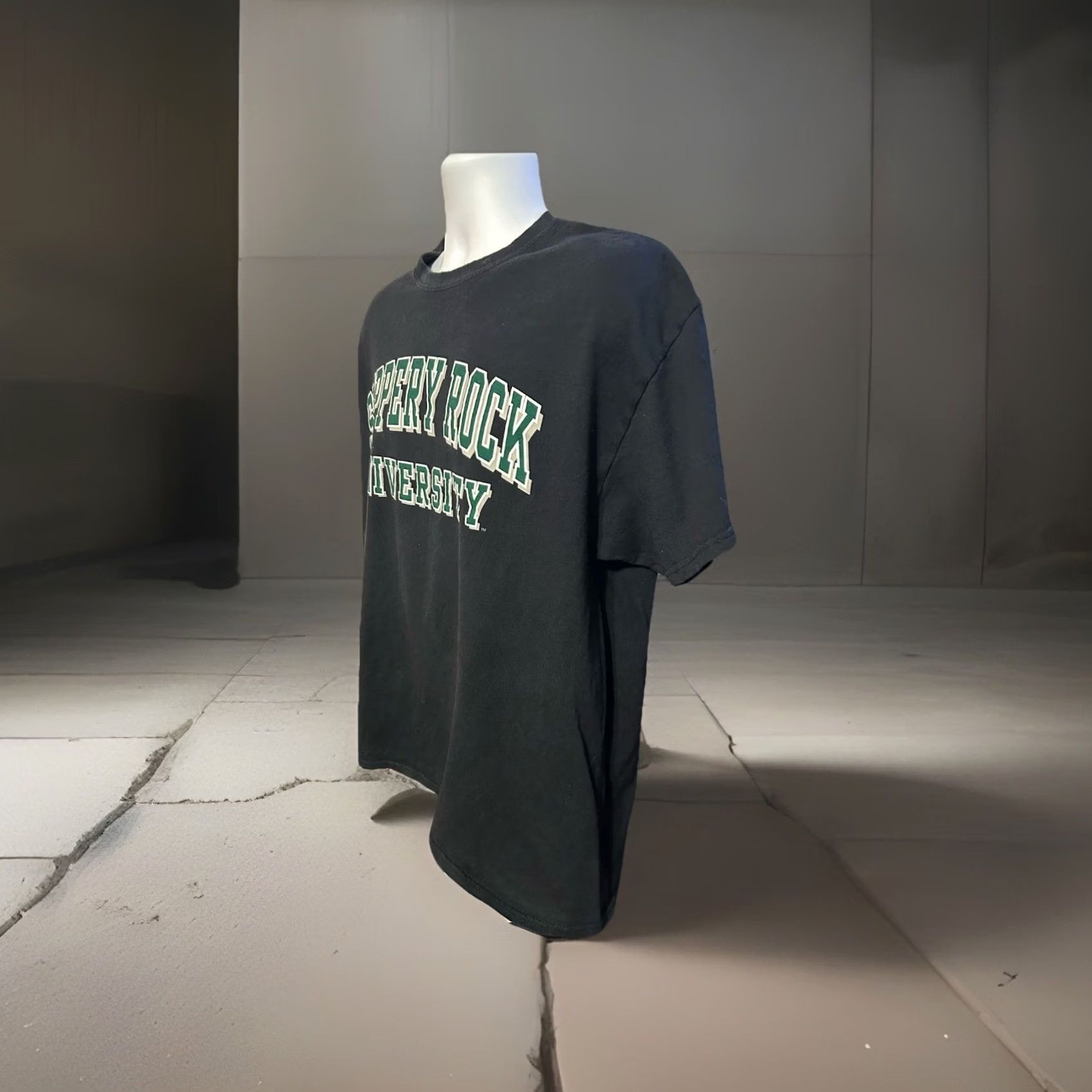 Sunray Sportswear Vintage Slippery Rock University Shirt Men XL Black Arch Spell Out Short Sleeve Rock Size US XL / EU 56 / 4 - 3 Thumbnail