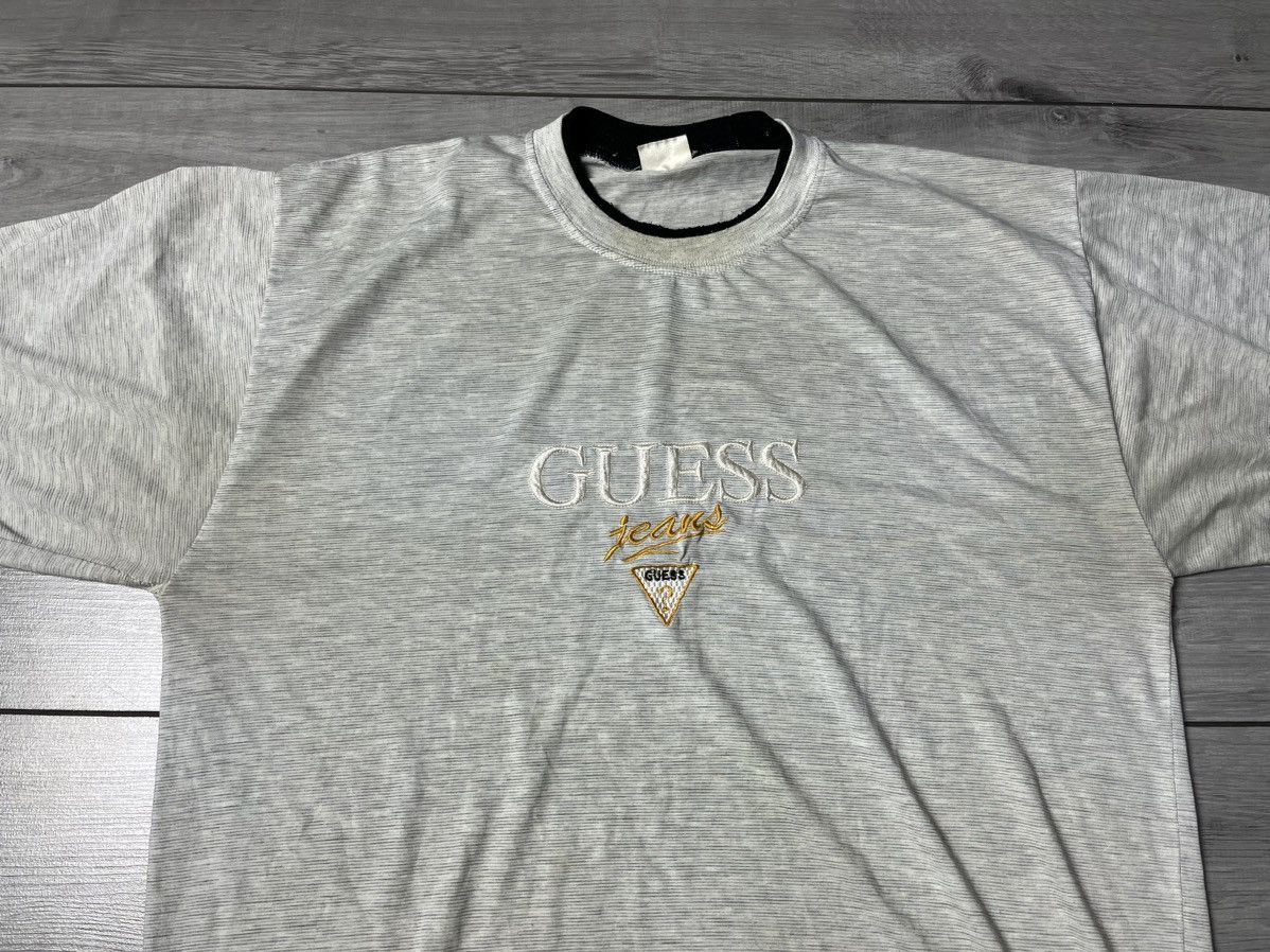 Guess Vintage Guess embroidered tshirt size Medium Size US M / EU 48-50 / 2 - 3 Thumbnail