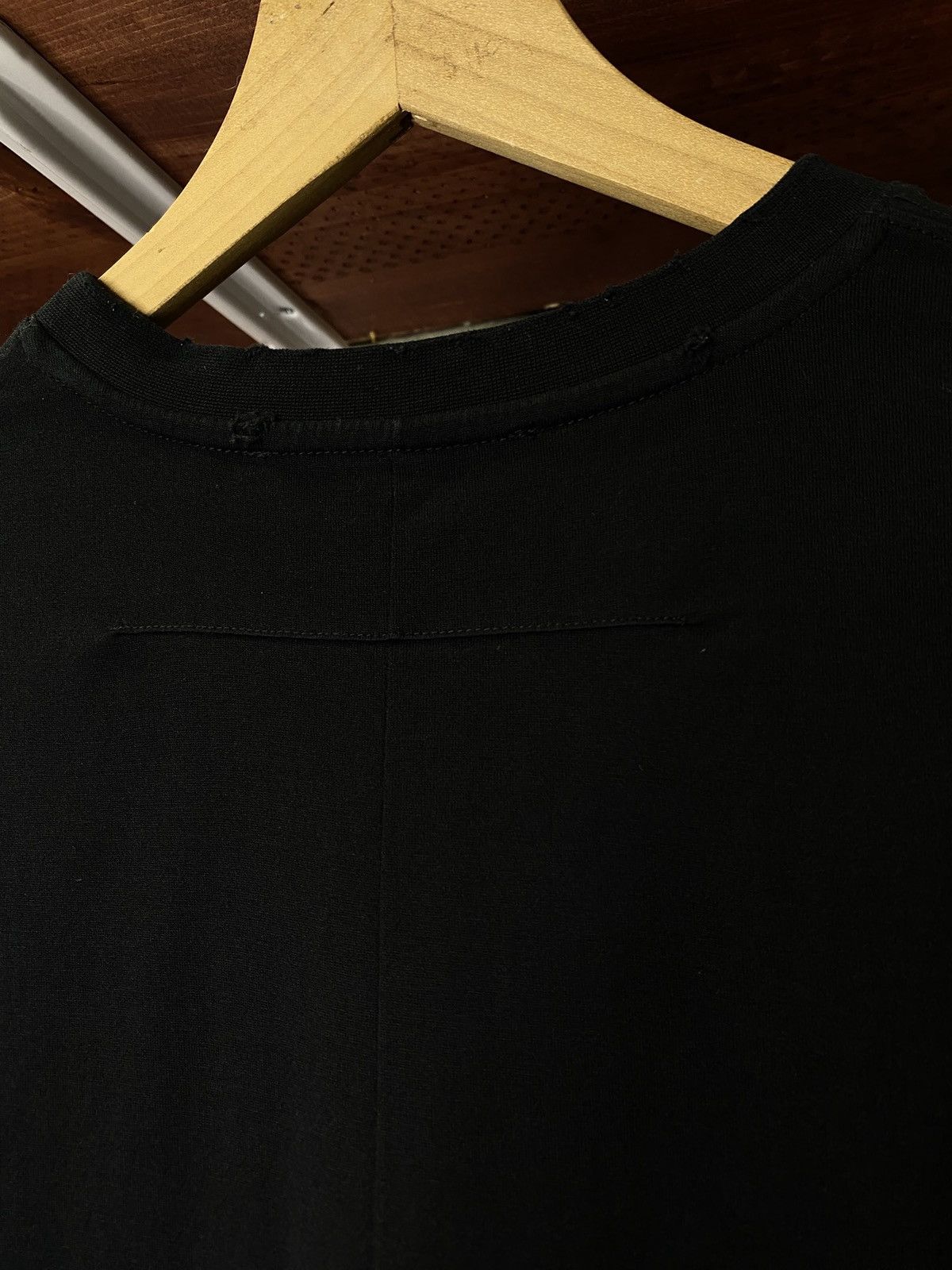 Designer Givenchy Men’s Bogo Black Tee Shirt Medium Preowned Size US M / EU 48-50 / 2 - 8 Thumbnail