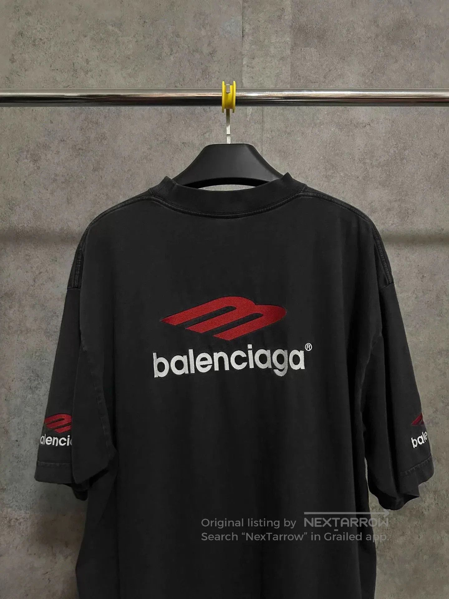 Balenciaga balenciaga short sleeve logo t-shirt black red. Size US L / EU 52-54 / 3 - 5 Thumbnail