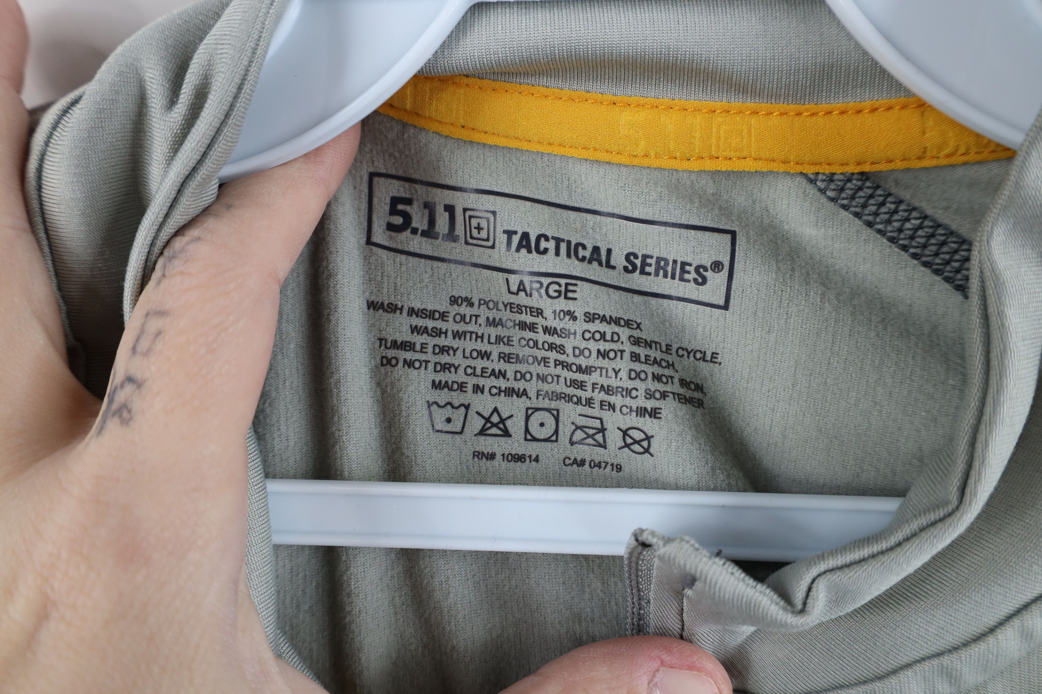 Vintage 5.11 Tactical Series Fleece Lined Half Zip Pullover Sweater Size US L / EU 52-54 / 3 - 9 Thumbnail