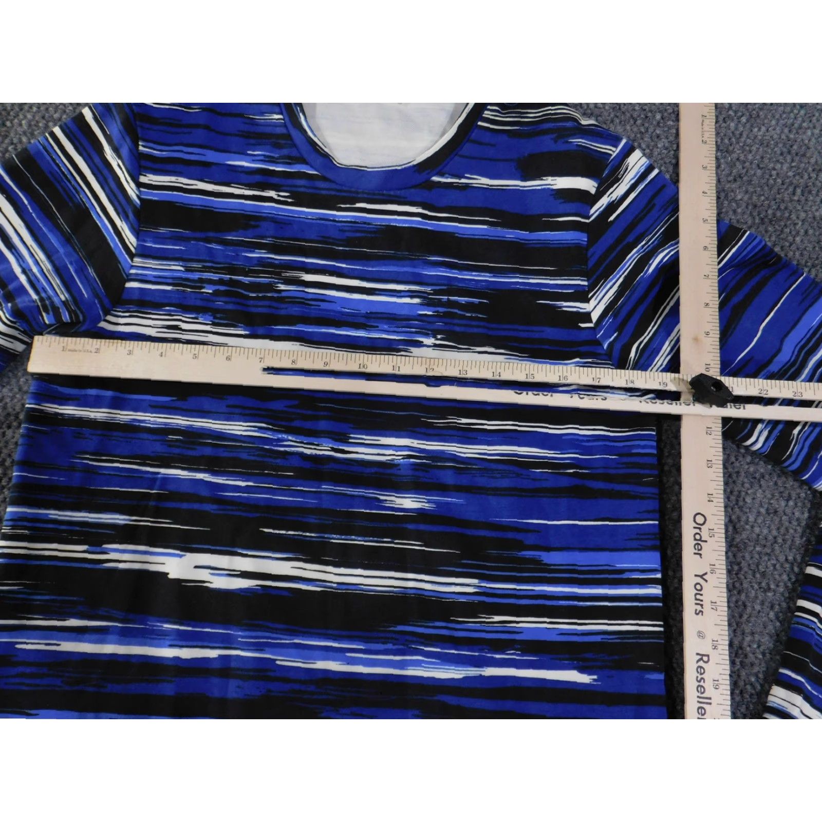 Cos COS Shirt Mens Small Striped Long Sleeve Modern Pattern Portugal Blue Black White Crew Neck T-Shirt Patterned Mens Regular Fit Size US S / EU 44-46 / 1 - 5 Thumbnail