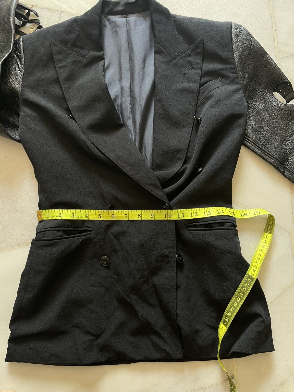 Jean Paul Gaultier Runway 1992 Jean Paul Gaultier Leather Sleeve Jacket 11 Size S / US 4 / IT 40 - 16 Thumbnail