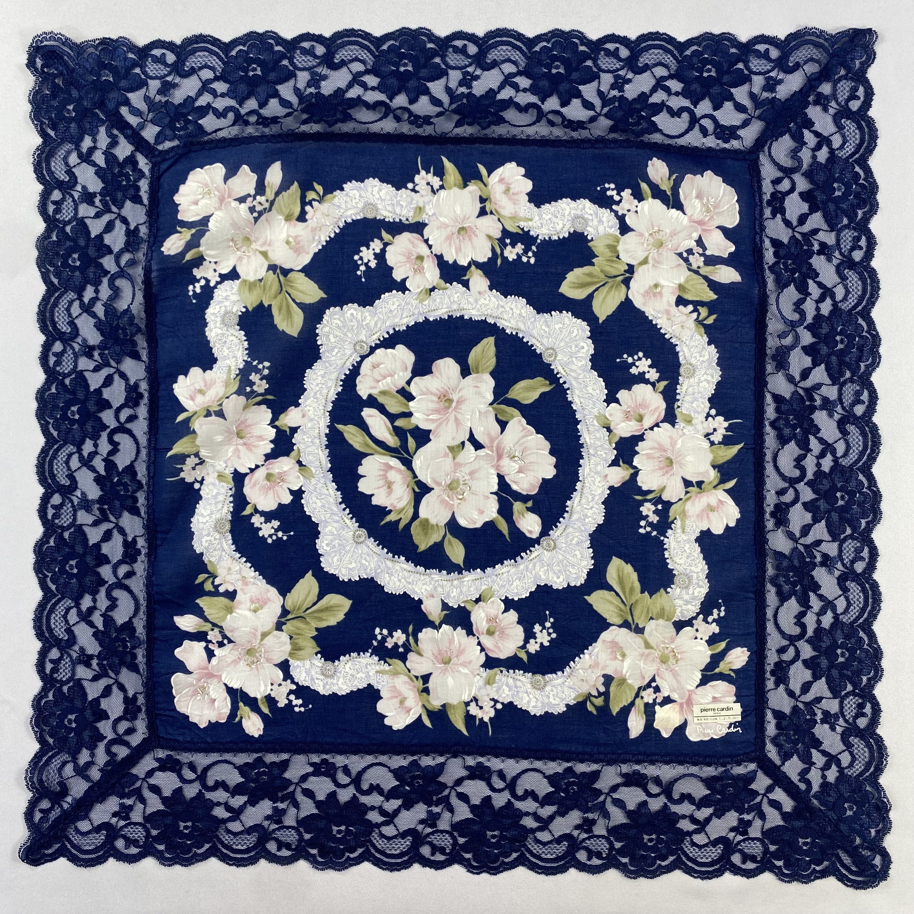 Pierre Cardin × Vintage Pierre Cardin Neckerchief / Bandana / Handkerchief-P757 Size ONE SIZE - 1 Thumbnail