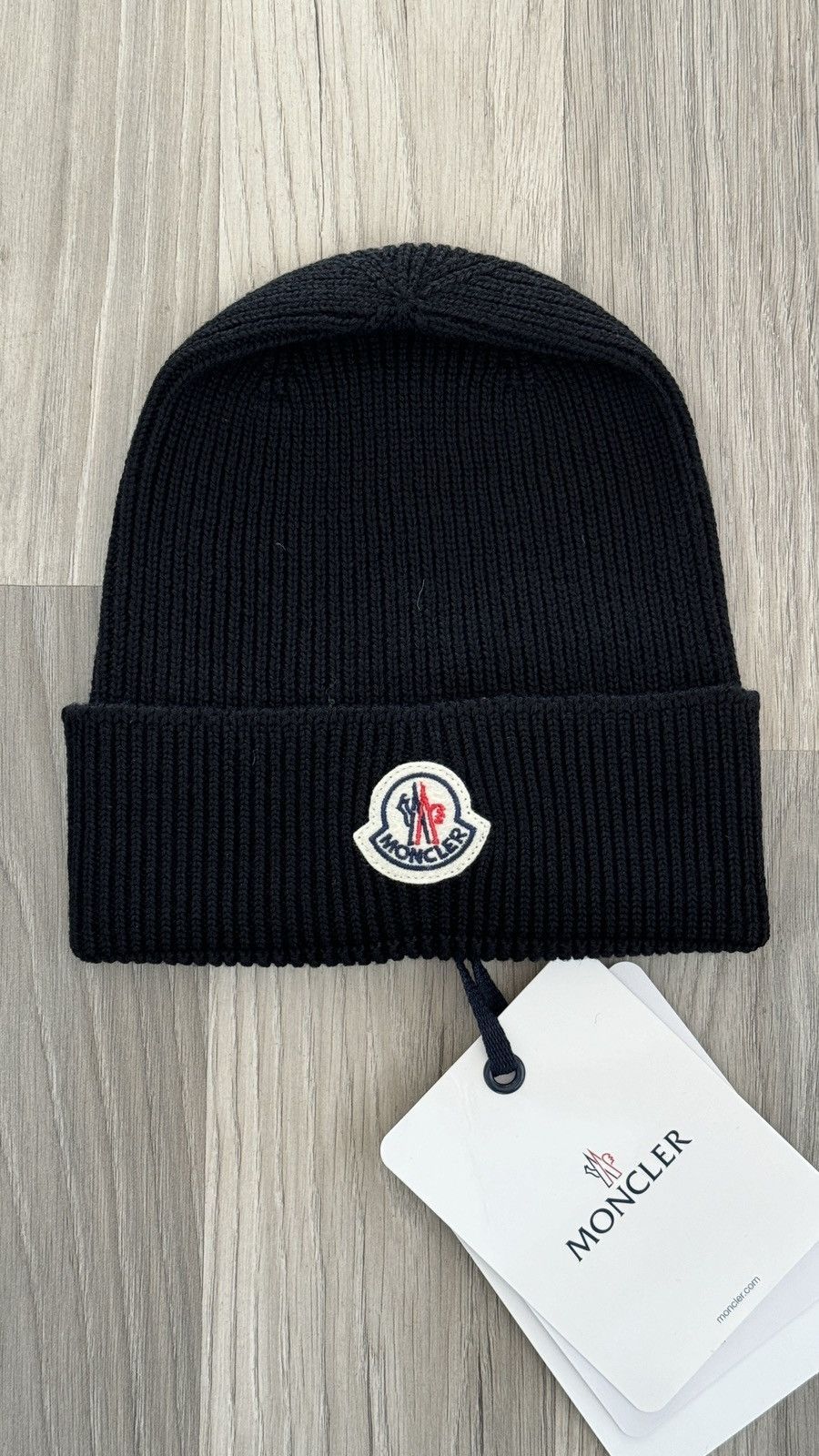 High quality Black moncler beanie