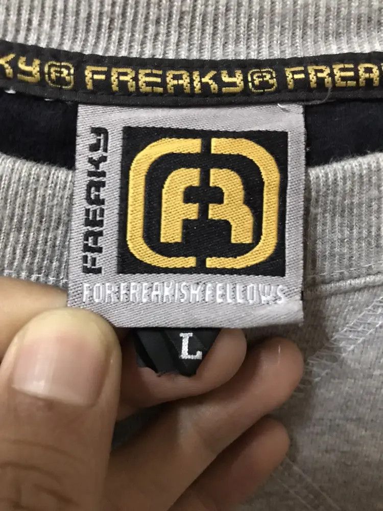 Japanese Brand Freaky Massive 808 Sweatshirts Size US L / EU 52-54 / 3 - 8 Thumbnail