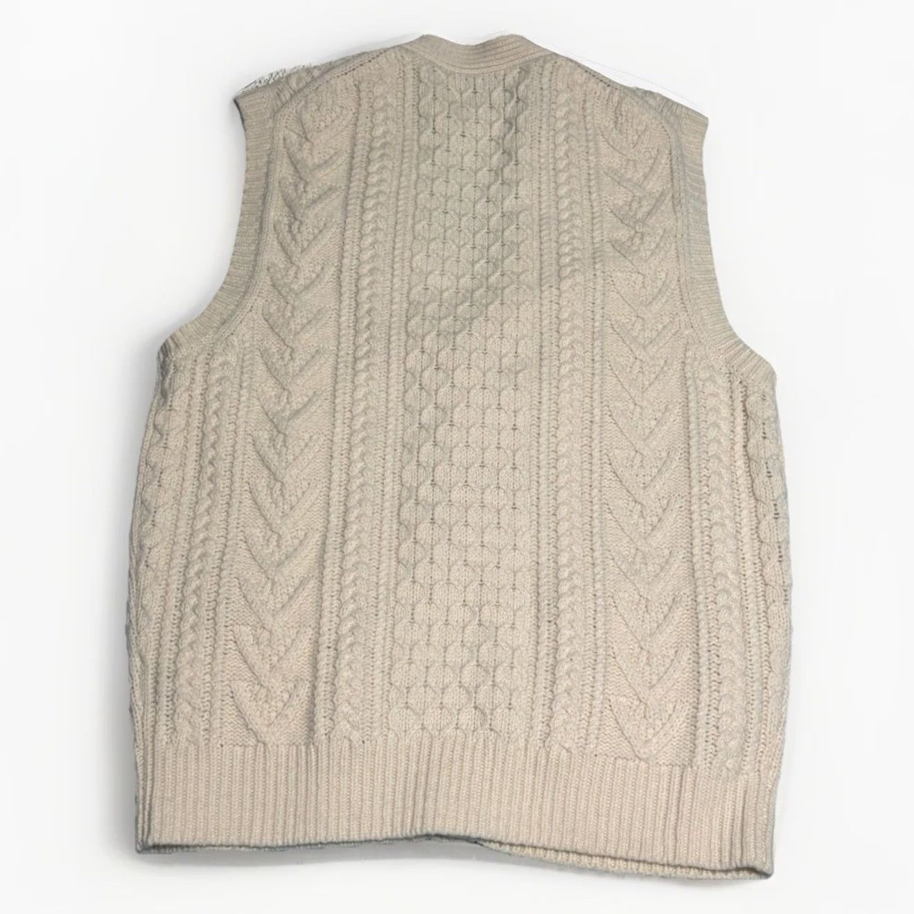 J.Crew VINTAGE? No — J.CREW Men L Rugged Merino Wool Blend Cable Knit Sweater Vest Ivory Solid V-Neck Pockets Casual Workwear Preppy College Vintage? No Size US L / EU 52-54 / 3 - 5 Thumbnail