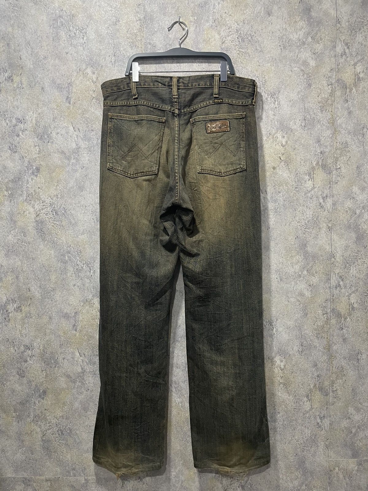 Japanese Brand × Vintage × Wrangler 🔥🔥Vintage wrangler distressed denim thrashed🔥🔥 Size US 32 / EU 48 - 2 Thumbnail