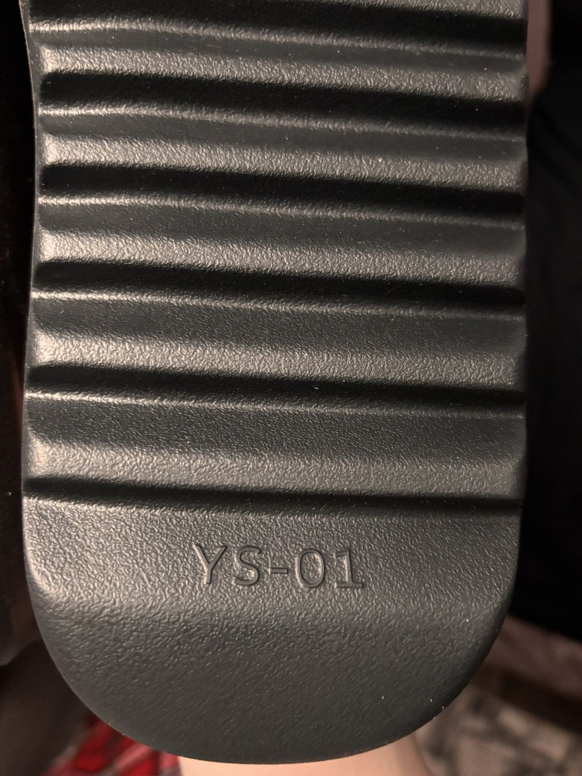 Yeezy Yeezy Slides ‘Black’ (Brand New) Size US 9.5 / EU 42-43 - 5 Thumbnail