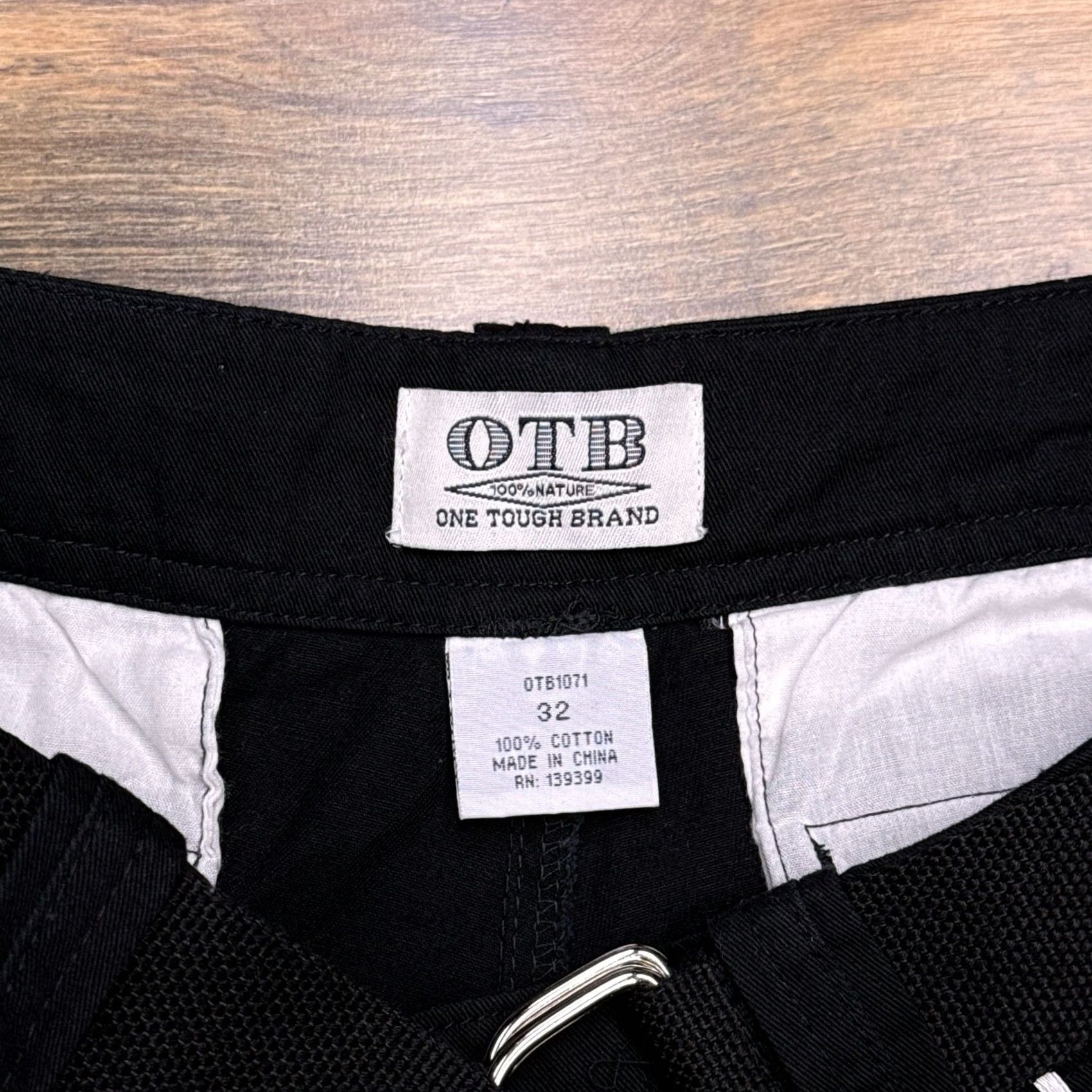 Vintage OTB One Tough Cargo Shorts Mens 32 Black Belted Pocket Zip Casual Twill Cotton Regular Fit Size US 32 / EU 48 - 6 Thumbnail