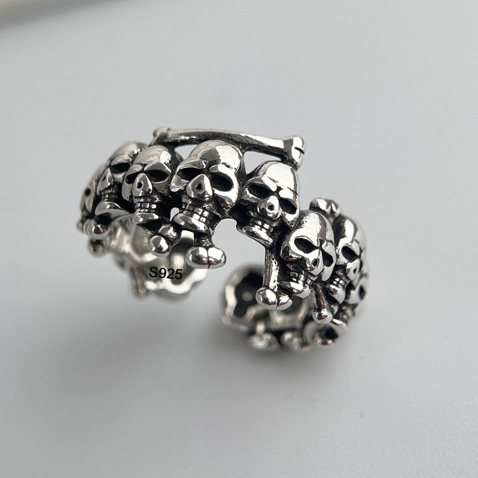 VIBE Punk skull ring Size ONE SIZE - 4 Thumbnail