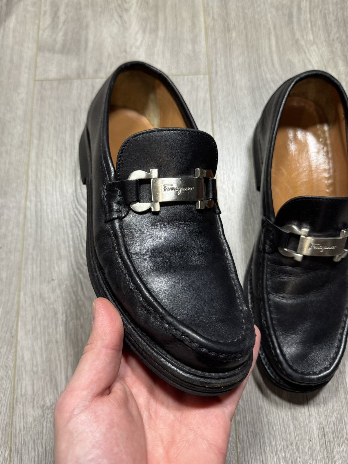 Salvatore Ferragamo × Vintage Vintage Salvatore Ferragamo Master Loafer Black Leather Size US 8 / EU 41 - 3 Thumbnail