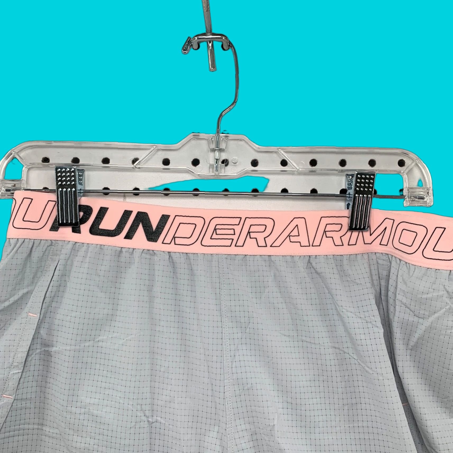 Under Armour VINTAGE Under Armour Women Running Shorts Gray Pink Training Activewear NEW 5 Size 32" / US 10 / IT 46 - 1 Thumbnail