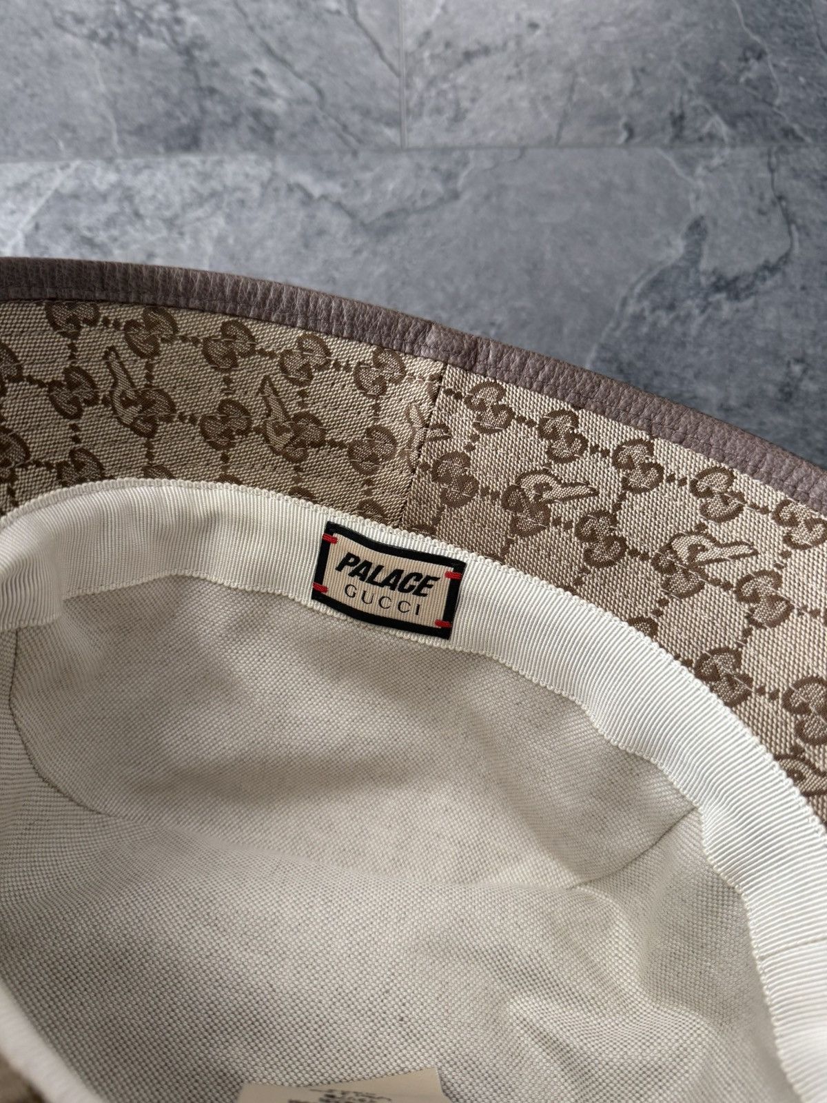 Gucci × Palace Palace x Gucci GG-P Monogram Bucket Hat Beige Size ONE SIZE - 6 Thumbnail