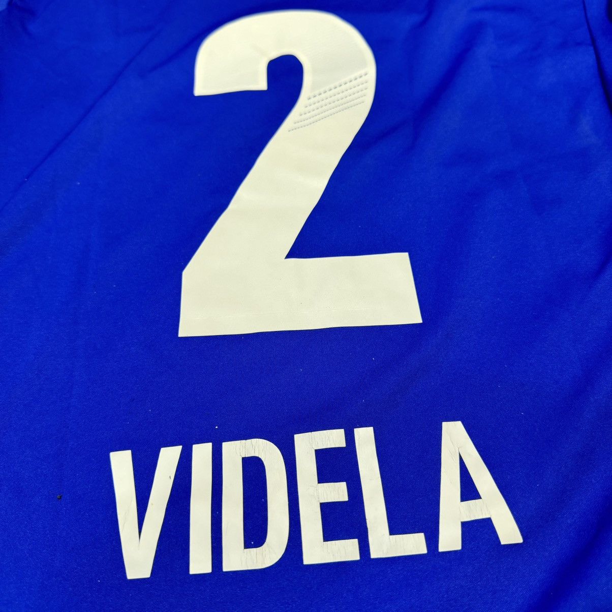 Adidas Universidad de Chile 12/13 home shirt #2 Videla Size US M / EU 48-50 / 2 - 4 Thumbnail