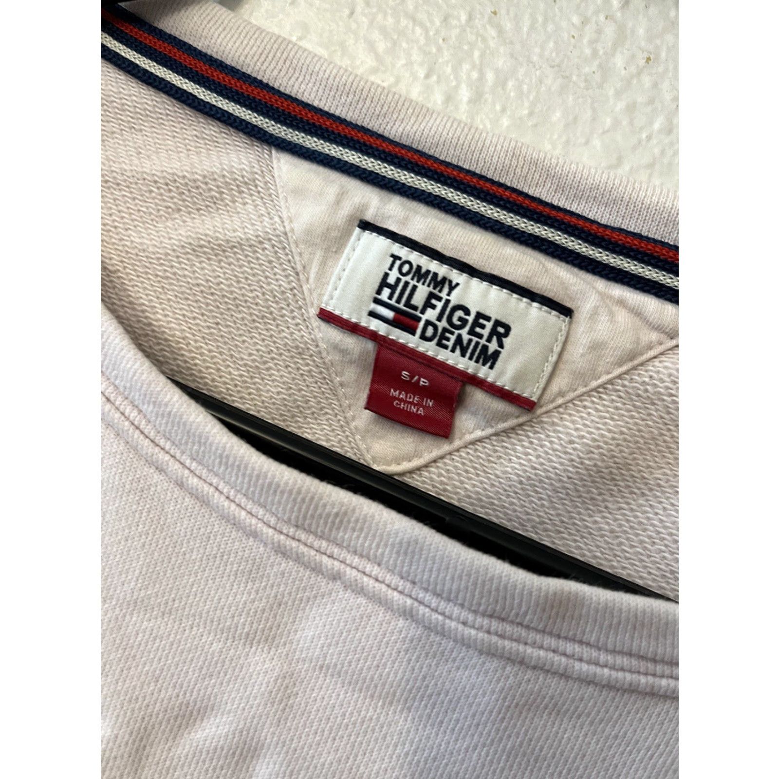 Tommy Hilfiger Tommy Hilfiger Sweatshirt Women Small Pink Cotton Blend Logo Pullover Long Sleeve Activewear Womens Size S / US 4 / IT 40 - 2 Thumbnail