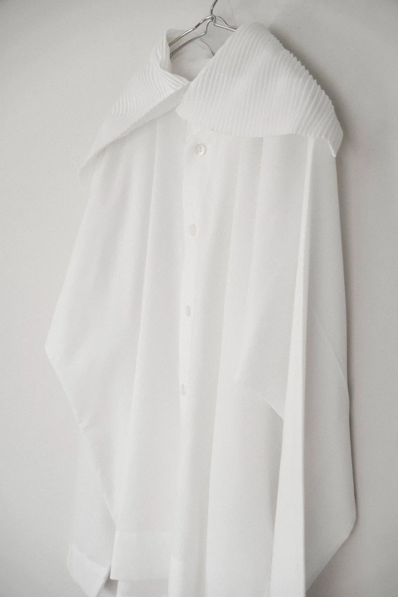 Issey Miyake Issey Miyake A white pleated collar shirt coat Size M / US 6-8 / IT 42-44 - 7 Thumbnail