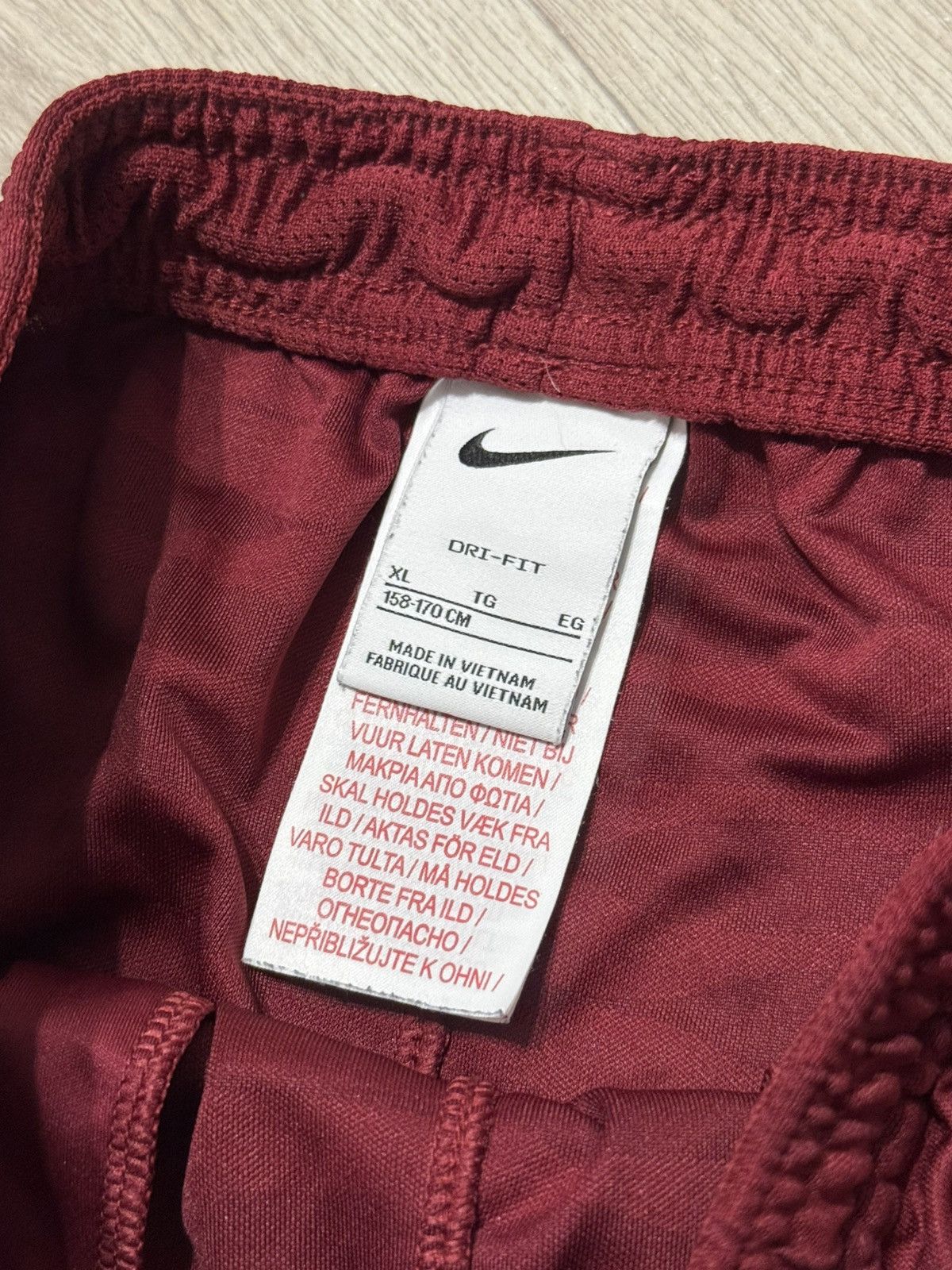 Nike 🔷Nike Liverpool 2021/22 Soccer Shorts🔷 Size US 32 / EU 48 - 3 Thumbnail