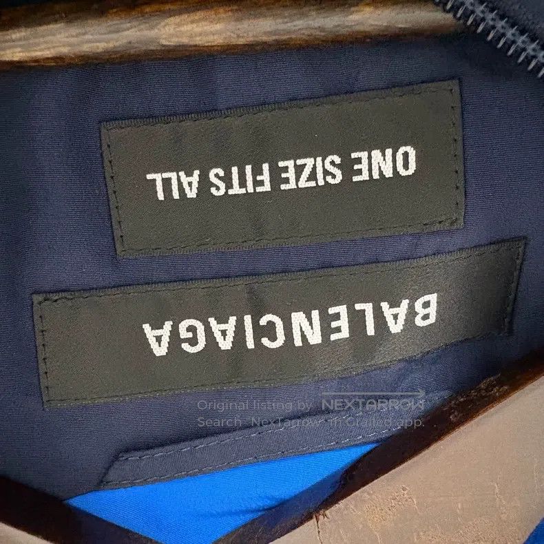 Balenciaga Balenciaga Sportyb Embroidered Blue and White Colorblock W Size US S / EU 44-46 / 1 - 3 Thumbnail