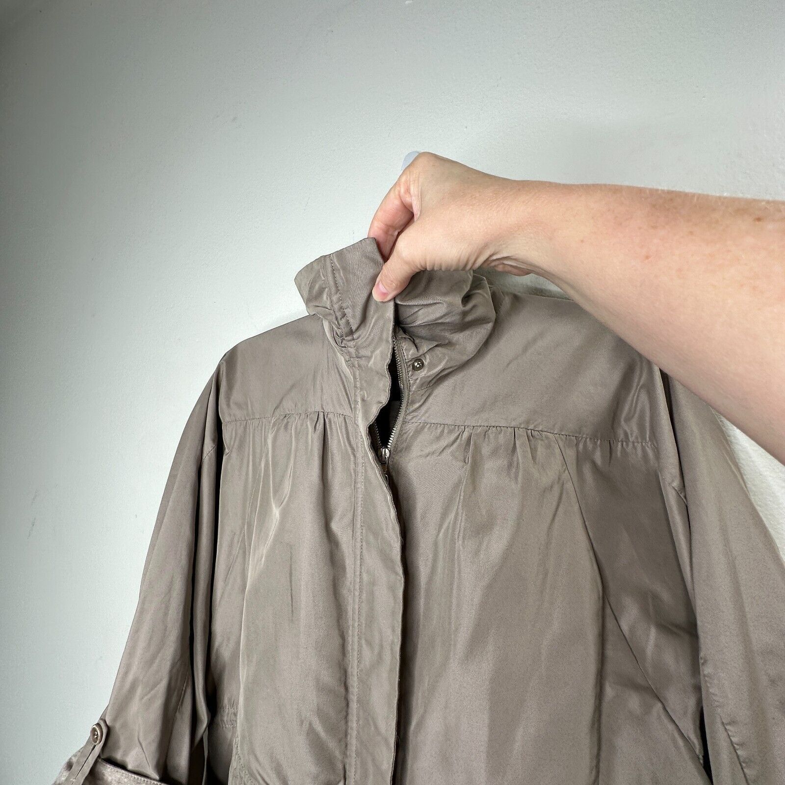 Brunello Cucinelli Brunello Cucinelli Taupe Snap Zip Cinch-Waist Jacket 46 Size L / US 10 / IT 46 - 6 Thumbnail
