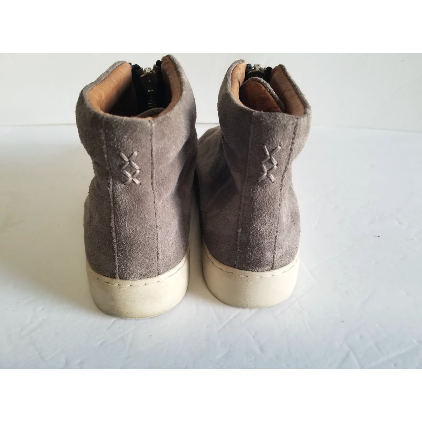 Frye Frye Lena Boots Womens Gray Suede Zipper Front Size 8 M Boots Women Gray Suede Zipper Front Frye Lena 8M Size US 8 / IT 38 - 3 Thumbnail