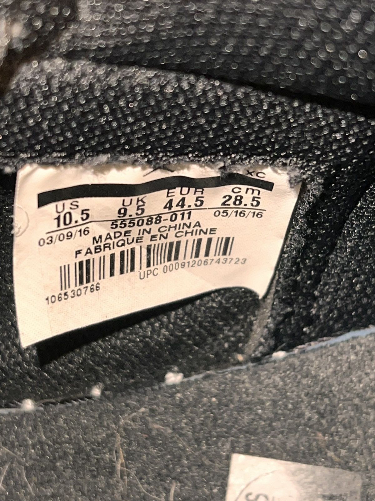 Nike Air Jordan 1 retro High OG “ yin yang” Size US 10.5 / EU 43-44 - 9 Thumbnail