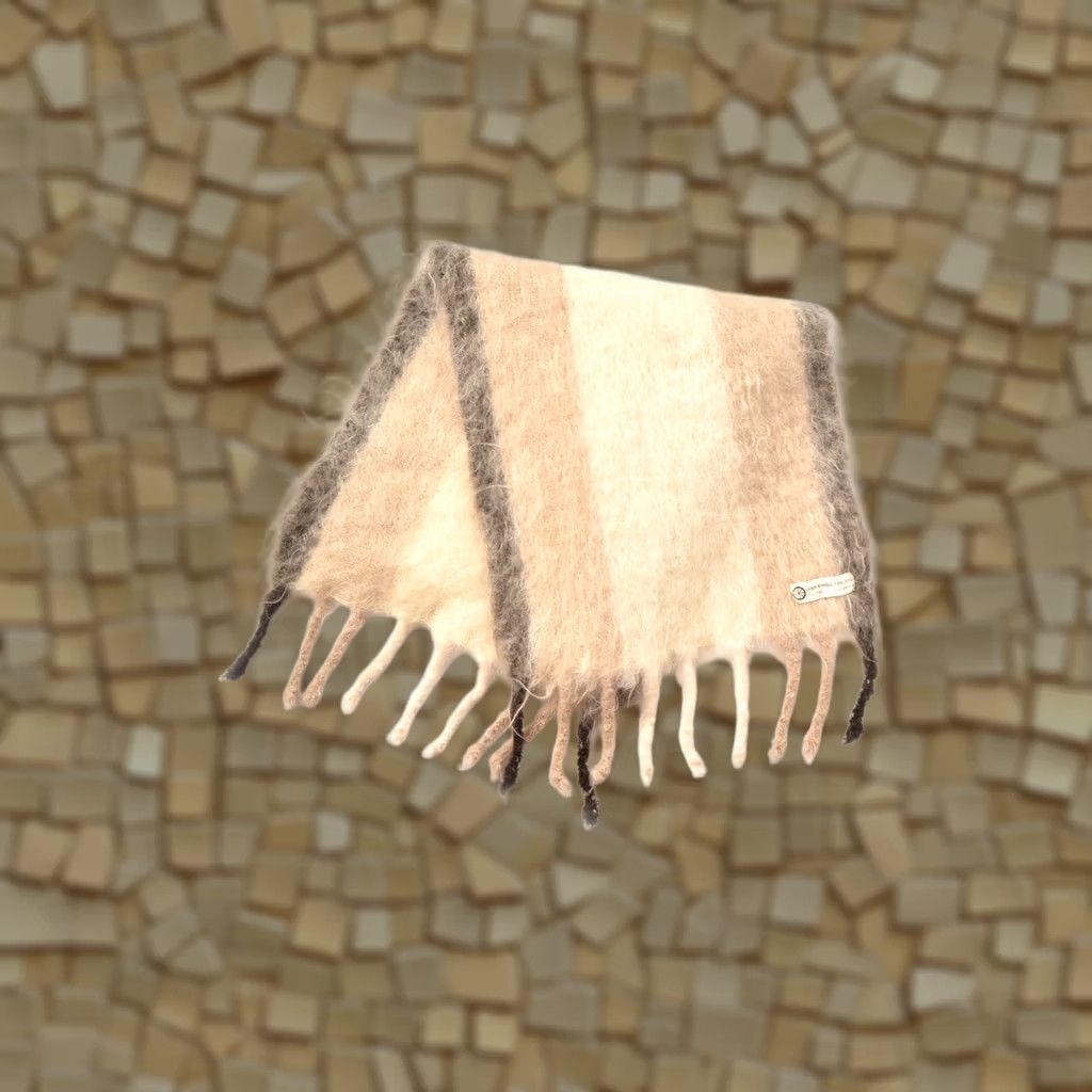 Vintage Lena Rewell Finland All Wool Handmade Scarf Size 160 x 38 cm Beige Wool Scarf Women Used Small Traces of Wear Size ONE SIZE - 1 Thumbnail