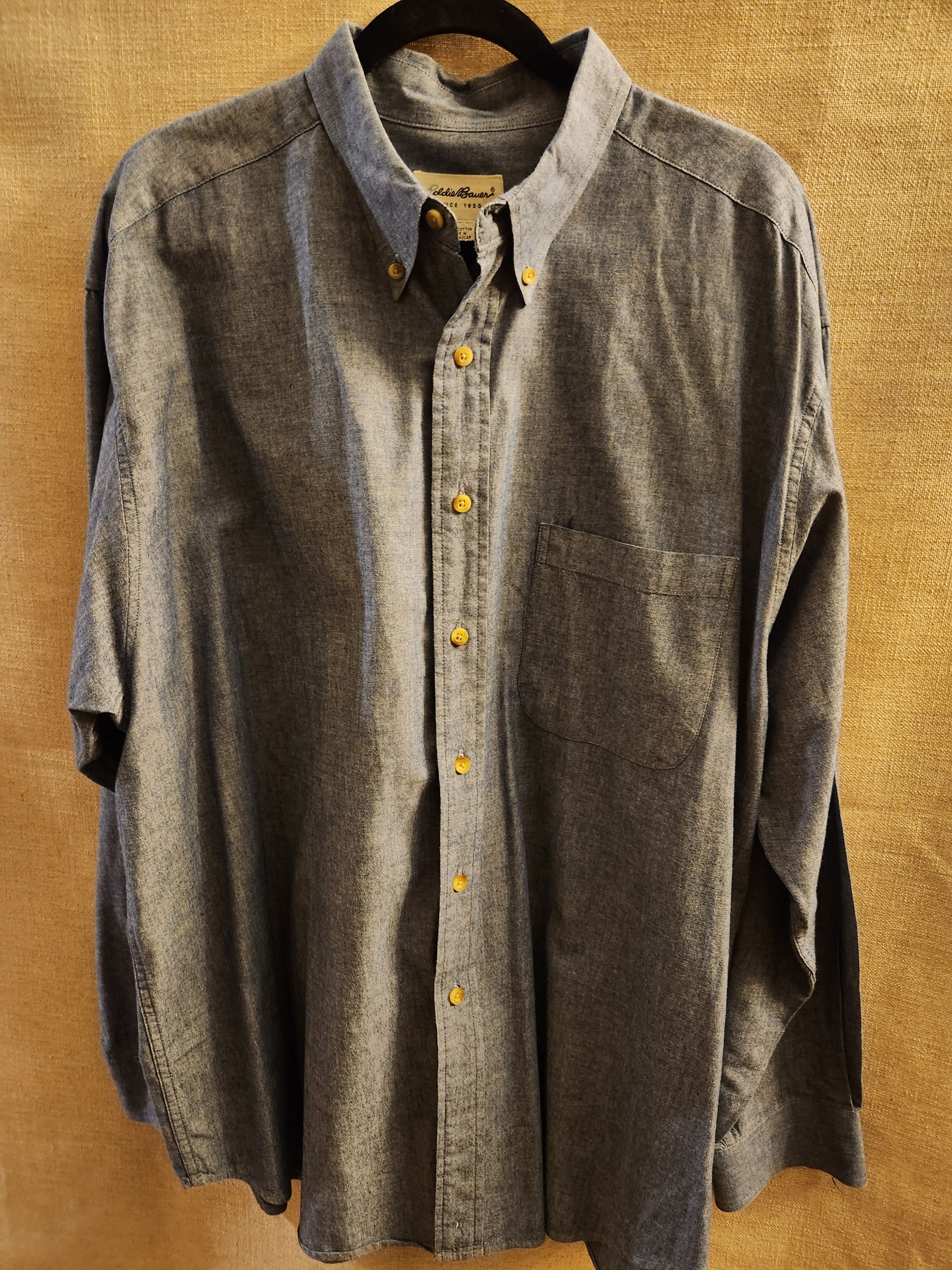 Eddie Bauer Vintage Men's 100% Cotton Denim Button Front Shirt Size US XL / EU 56 / 4 - 1 Thumbnail
