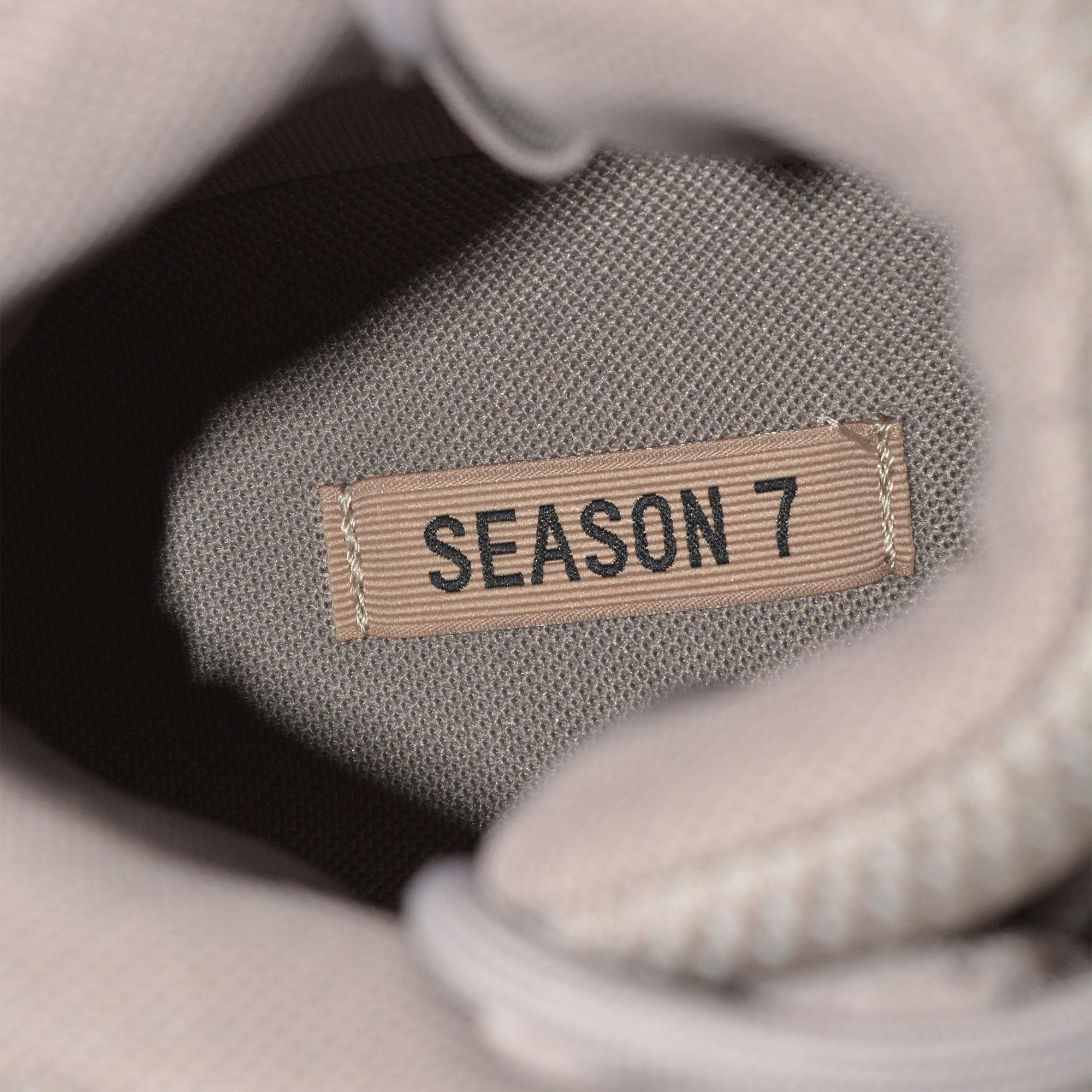 Yeezy YEEZY Season 7 (2018) - Desert Boots (Cinder) Size US 8.5 / EU 41-42 - 9 Thumbnail
