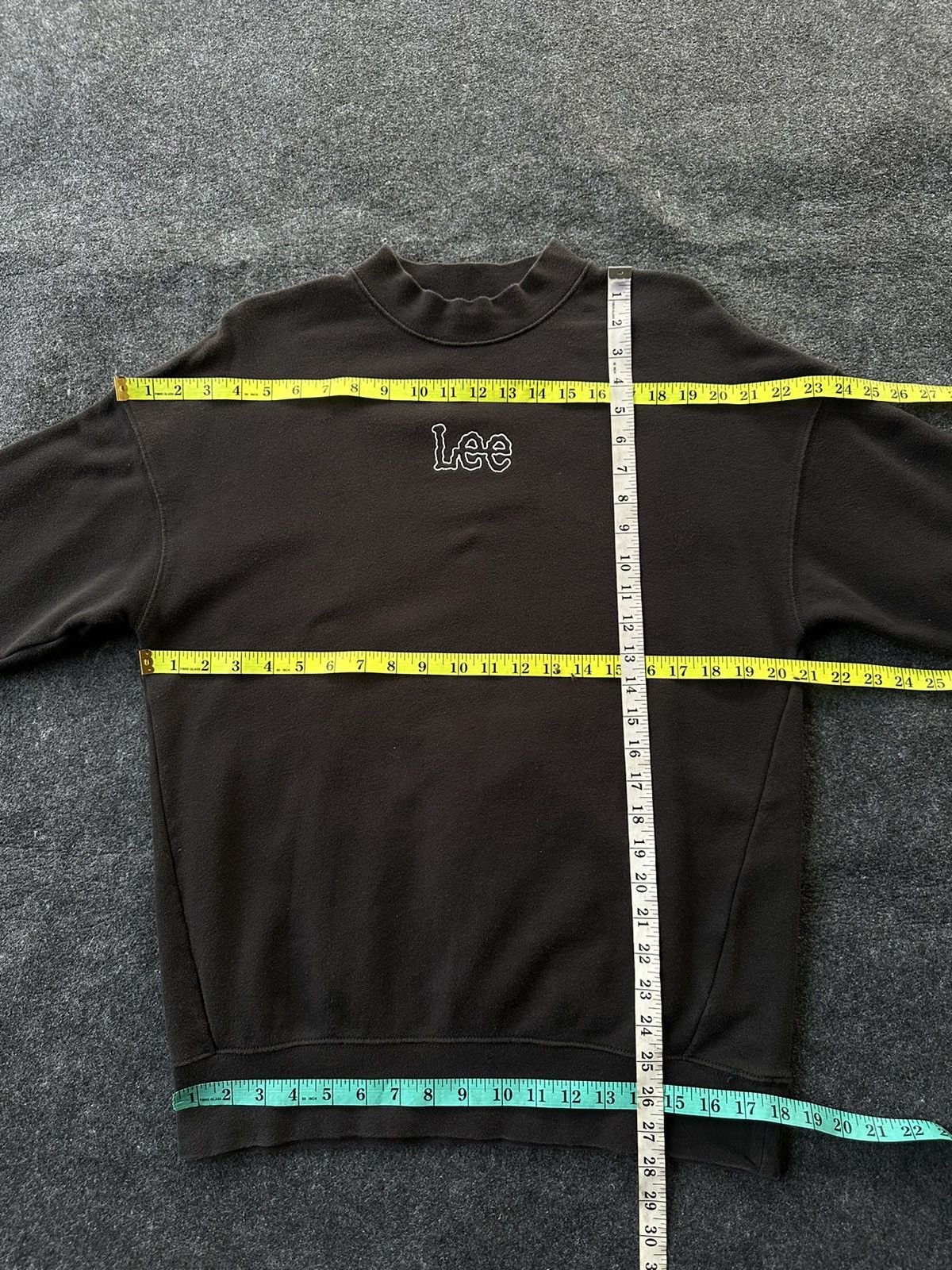 Lee × Vintage Vintage Lee Center Logo Sunfaded Crewneck Z39 Size US M / EU 48-50 / 2 - 5 Thumbnail