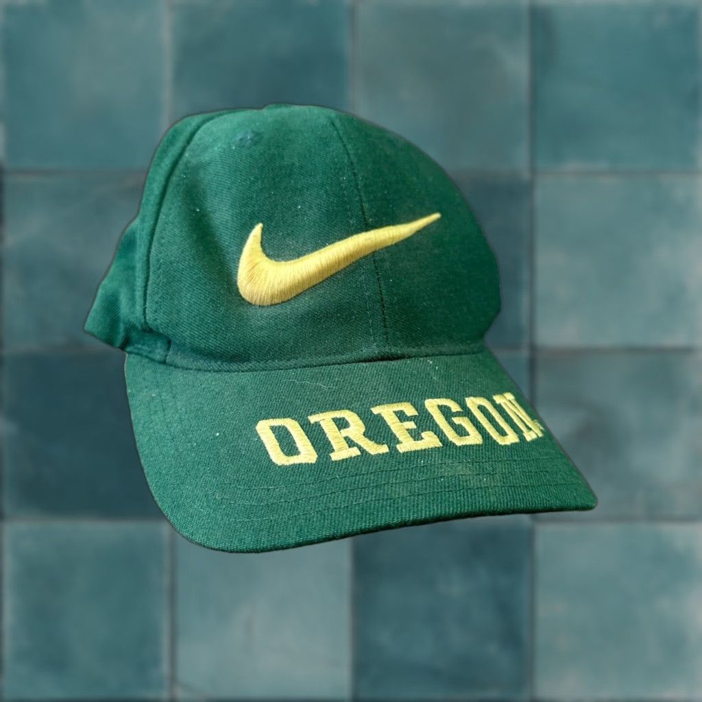 Nike VINTAGE Nike Oregon Swoosh Hat Cap Snapback One Size Green 90s OSU Beavers Mens Size ONE SIZE - 1 Thumbnail
