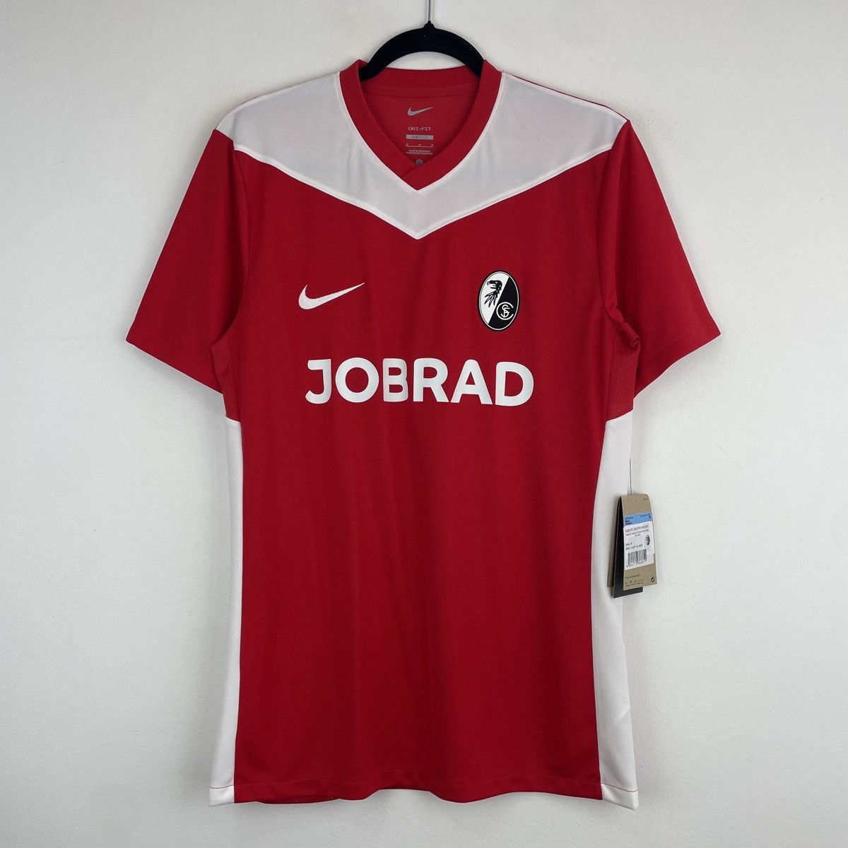 Nike SC Freiburg Pre-Match Men’s Nike Jersey Shirt 2024/2025 Size US M / EU 48-50 / 2 - 1 Thumbnail