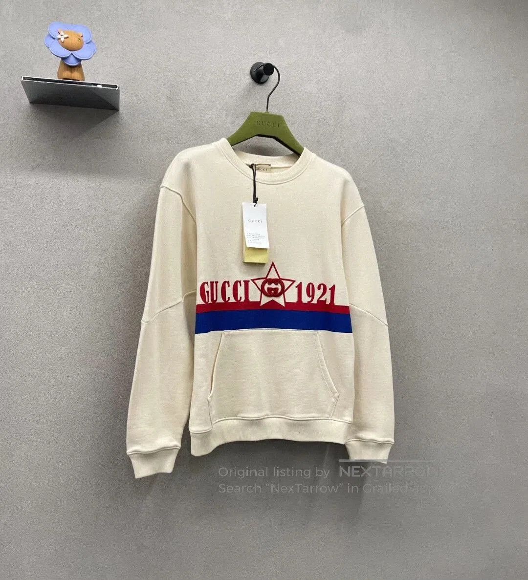 Gucci gucci sweatshirt with star logo in beige. Size US M / EU 48-50 / 2 - 3 Thumbnail