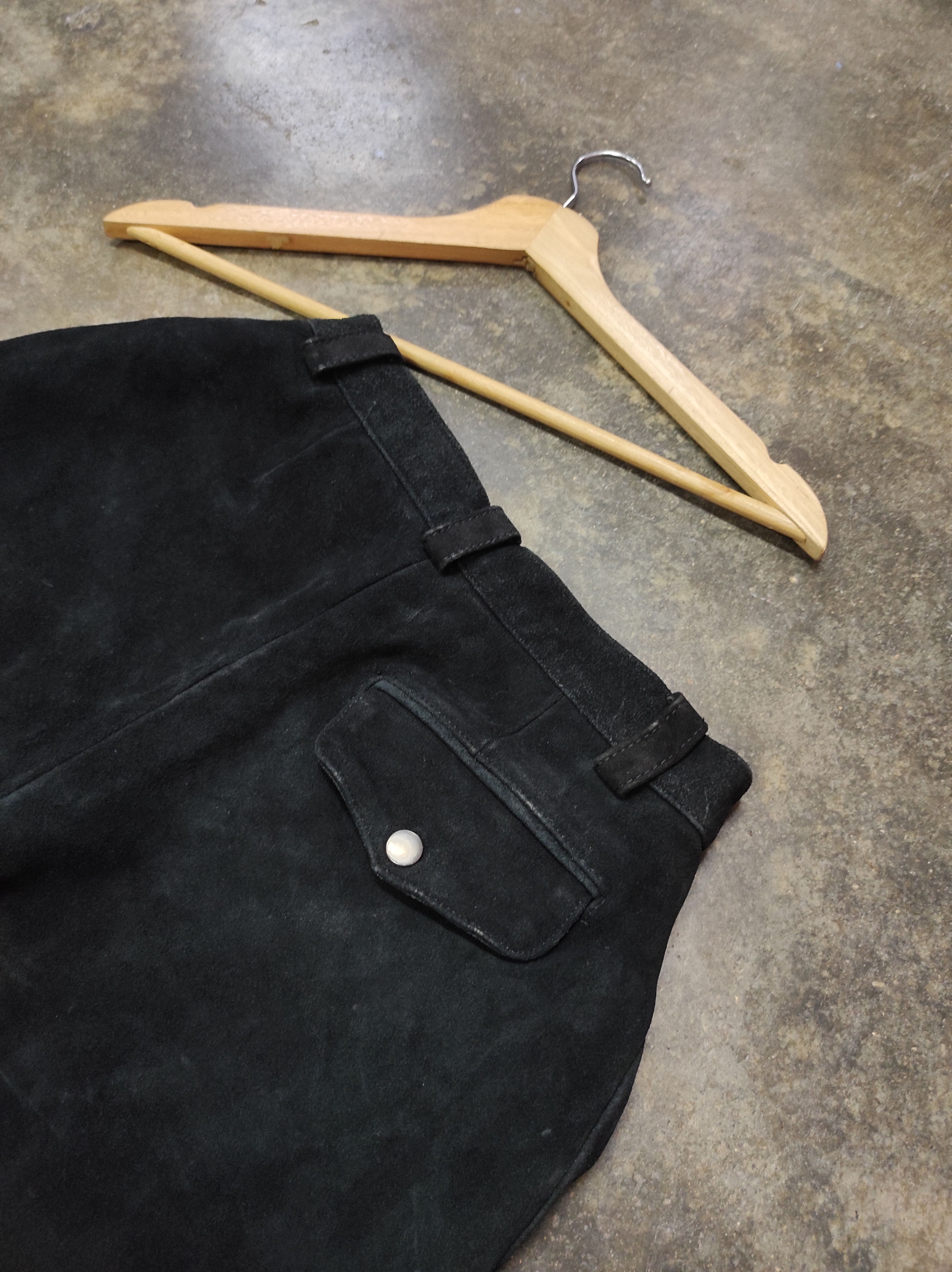 Genuine Leather × Japanese Brand × Vintage ROCK CREEK SUEDE LEATHER SHORT PANTS Size US 26 / EU 42 - 5 Thumbnail