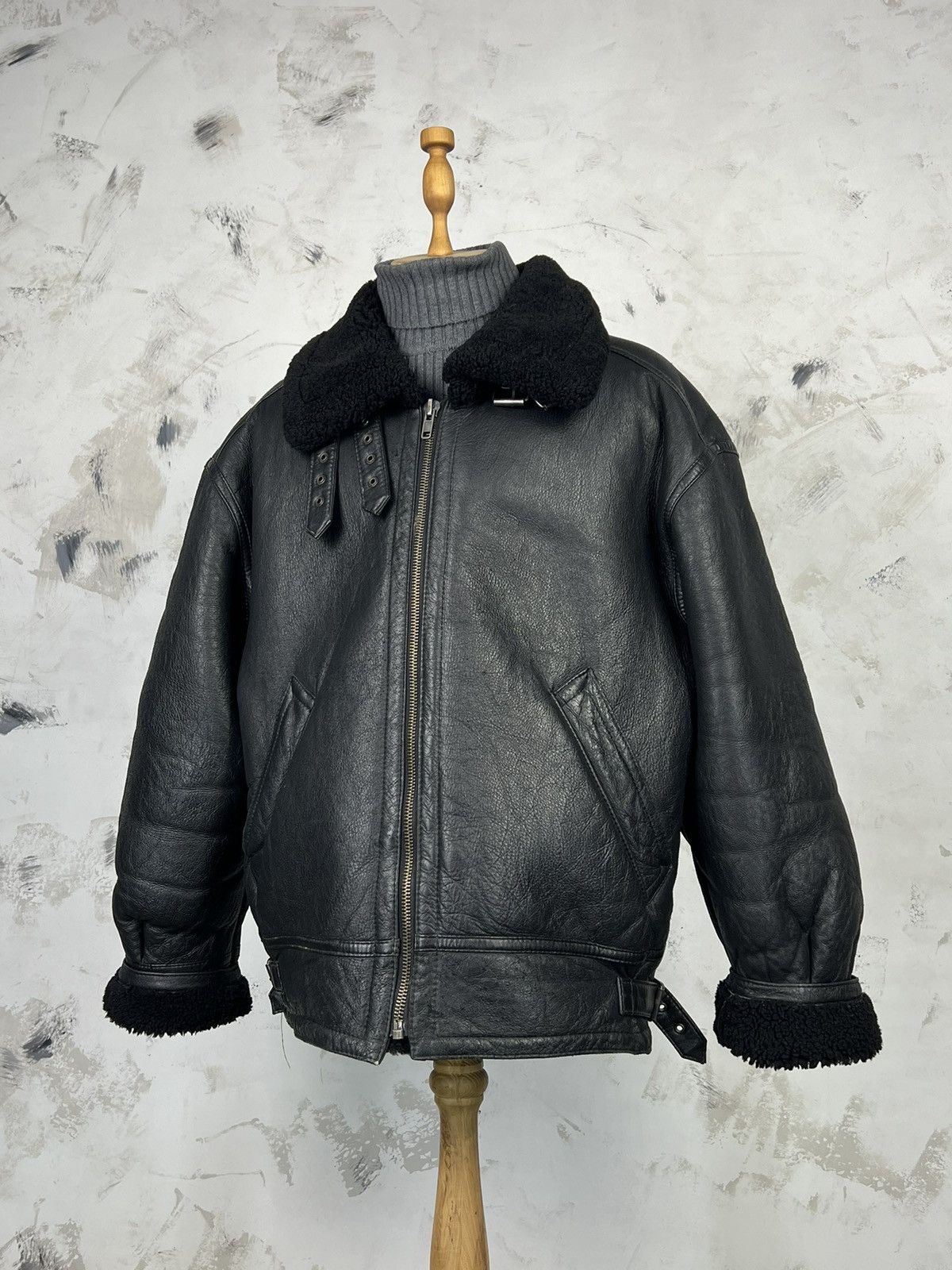 Vintage Vintage Original Shearling Jacket Sheepskin Coat Size XL Size US XL / EU 56 / 4 - 1 Thumbnail