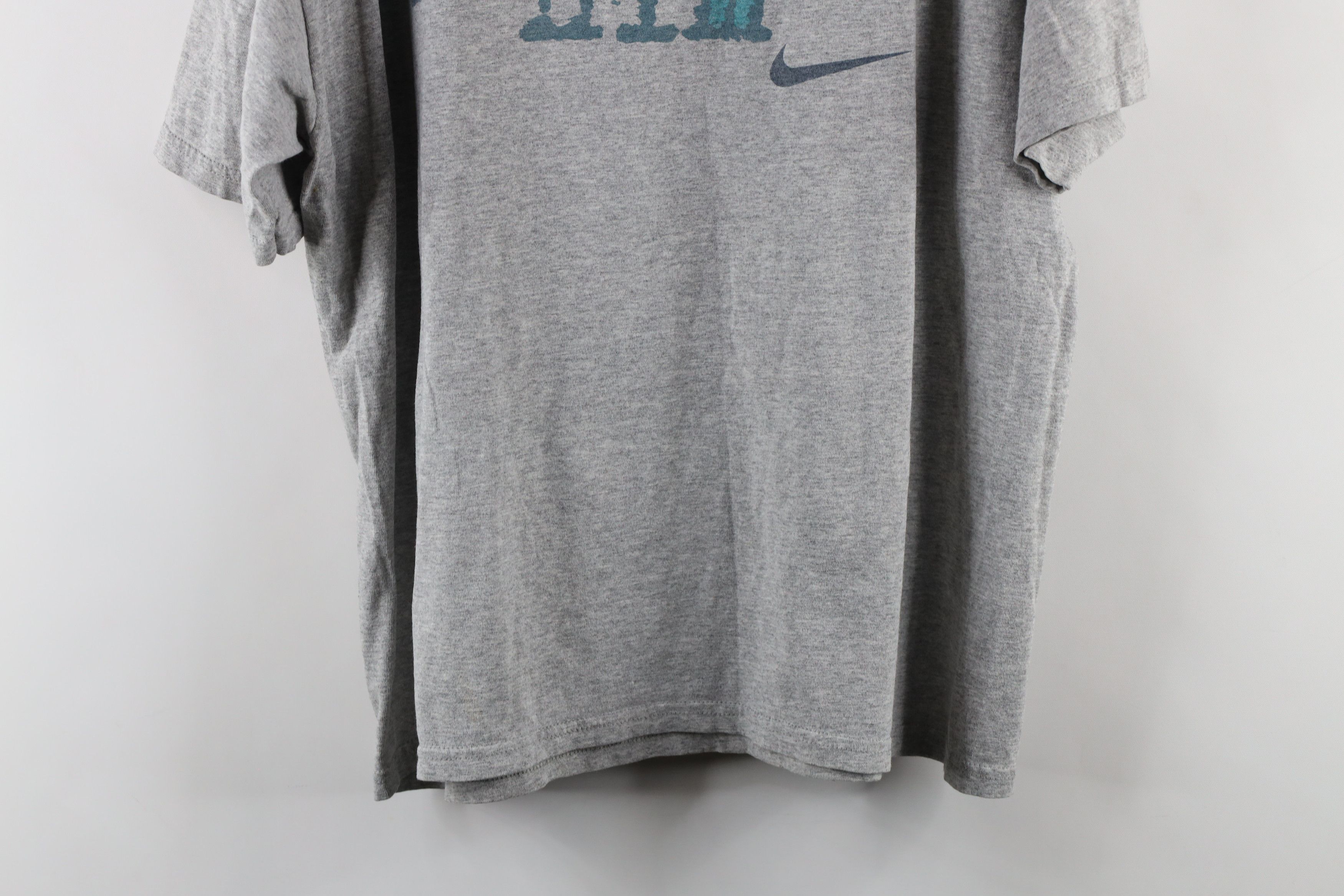 Nike × Vintage Vintage 90s Nike Great Man Is A Woman About to Pass T-Shirt Size L / US 10 / IT 46 - 13 Thumbnail