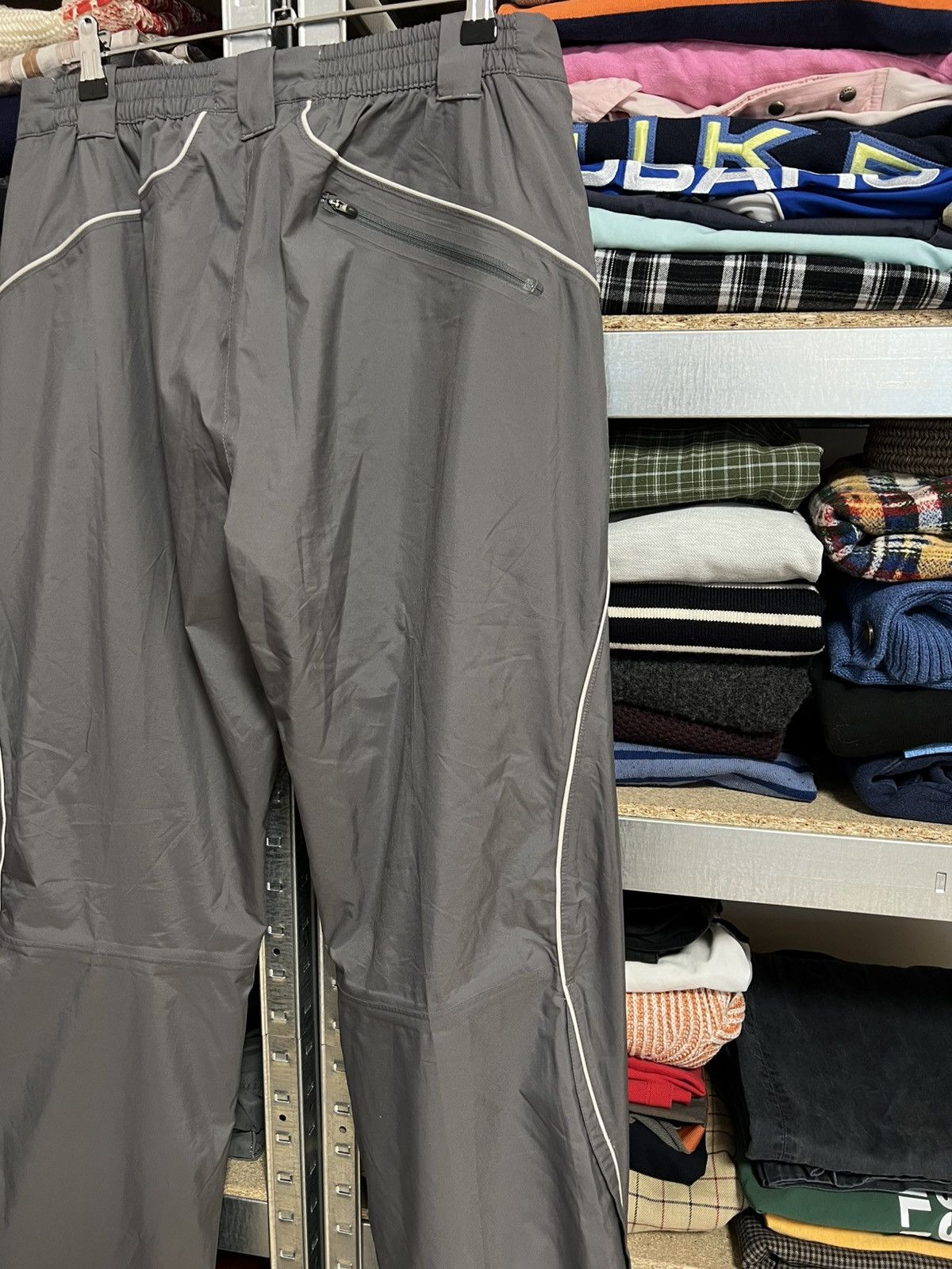 Vintage Vintage Nike Track Pants Swoosh Logo Y2K 90s Hype Drill 00s Size US 36 / EU 52 - 5 Thumbnail