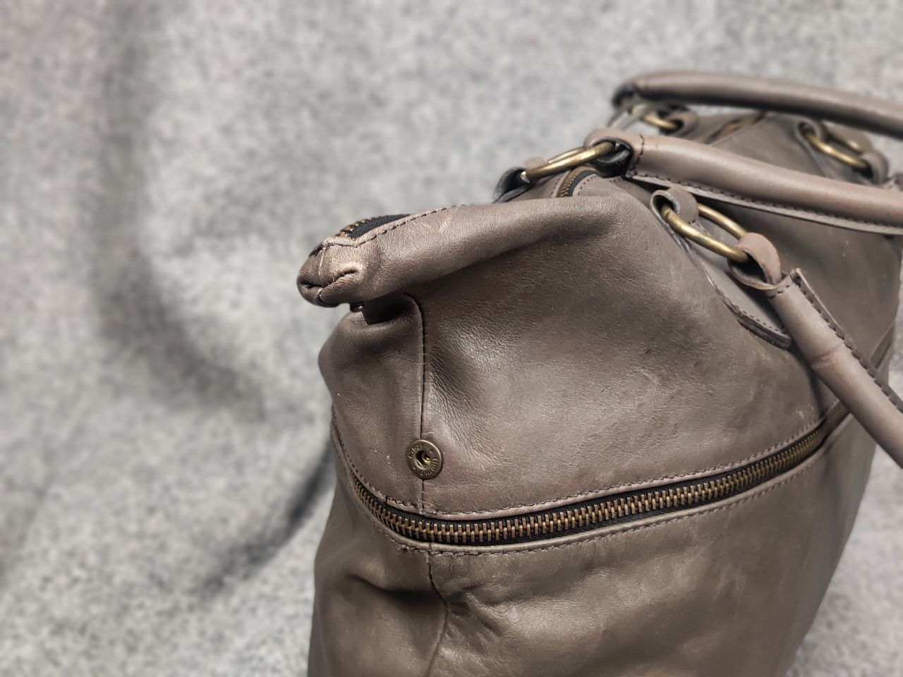 Miss Sixty Miss Sixty Vintage Y2K Dark Leather Oversized Zip Handbag Size ONE SIZE - 14 Thumbnail