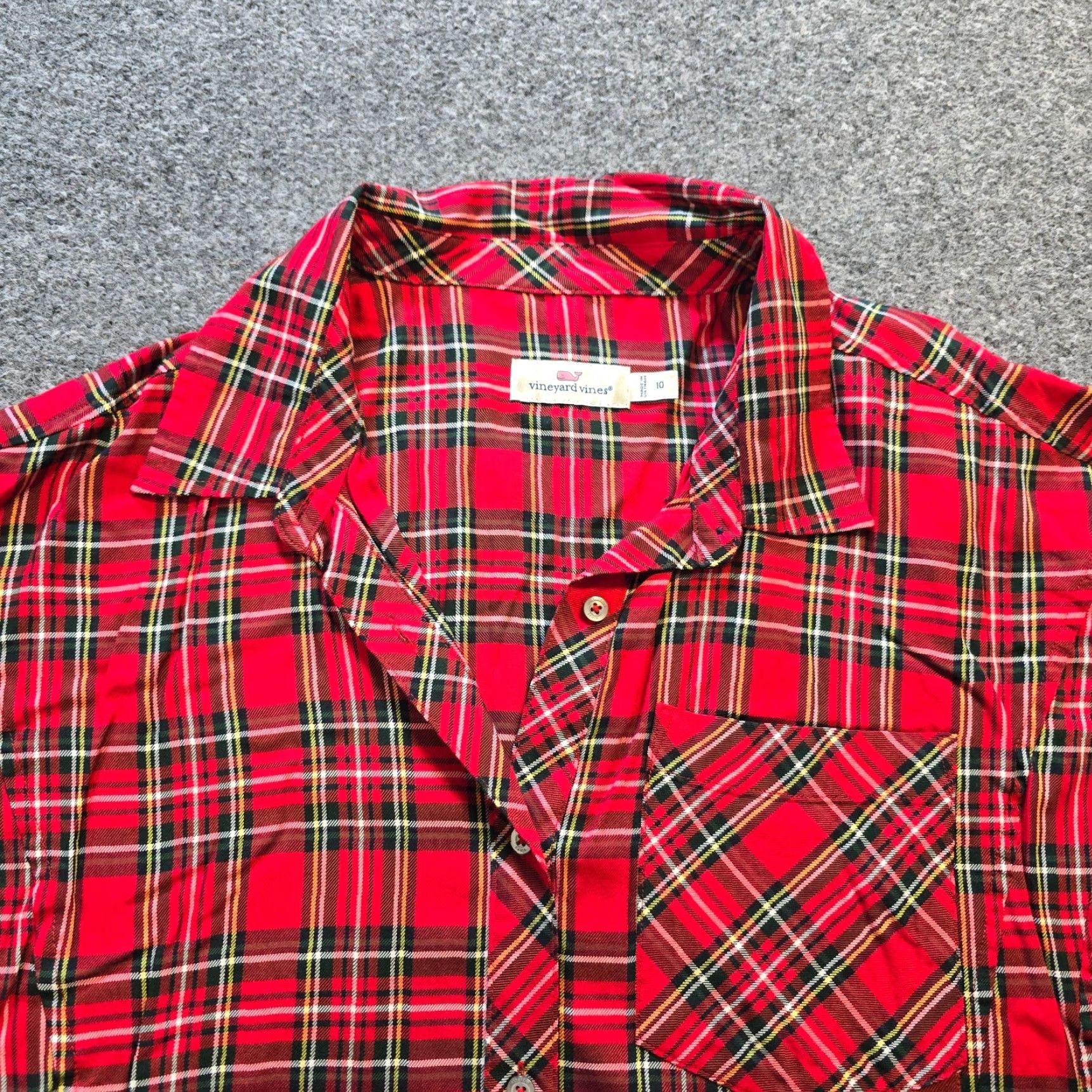 Vineyard Vines Vineyard Vines Shirt Womens Size 10 Red Plaid Tartain Flannel Button Up Capsule Regular Long Sleeve Collared Button-Up Casual Vintage No Size L / US 10 / IT 46 - 2 Thumbnail