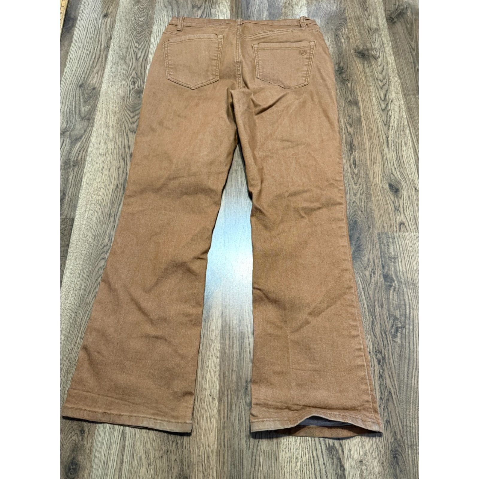 Vintage DG2 Pants Women 8P Petite Brown Khaki Straight Fit Mid Rise Pockets Casual Shirt? Size 30" / US 8 / IT 44 - 2 Thumbnail