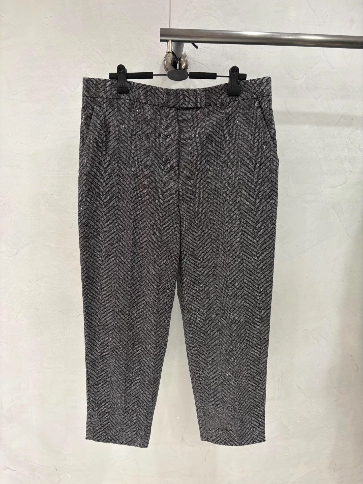 Brunello Cucinelli Brunello Cucinelli Dark Gray Sequin Wool-Cashmere 38 Unworn Size 28" / US 6 / IT 42 - 1 Thumbnail