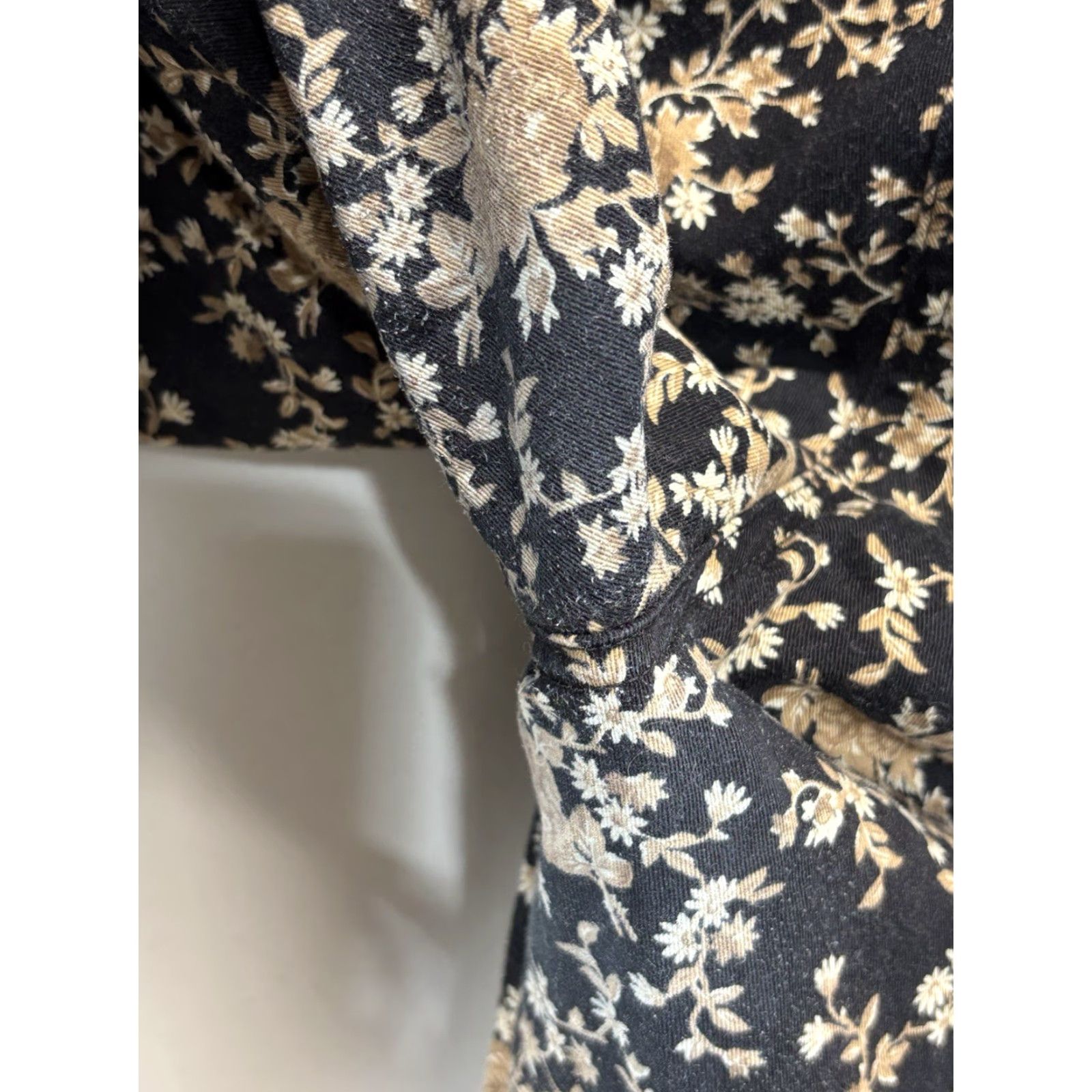 Ralph Lauren VINTAGE Lauren Ralph Lauren Black Floral Cropped Pants 18W Plus Stretch Womens Size 40" / US 18 - 5 Thumbnail