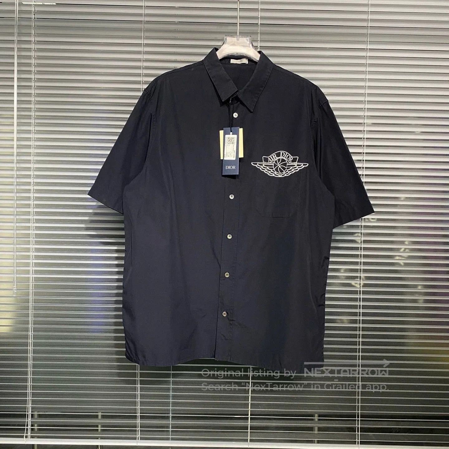 Dior dior short sleeve shirt with air jordan collaboration. Size US L / EU 52-54 / 3 - 1 Thumbnail