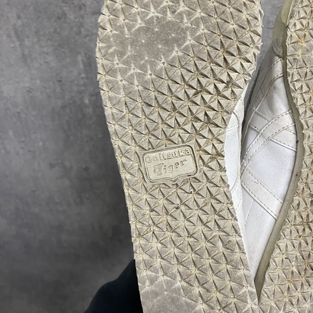 Asics Vintage Asics Onitsuka Tiger Mexico 66 White Sneakers Size US 7.5 / EU 40-41 - 14 Thumbnail